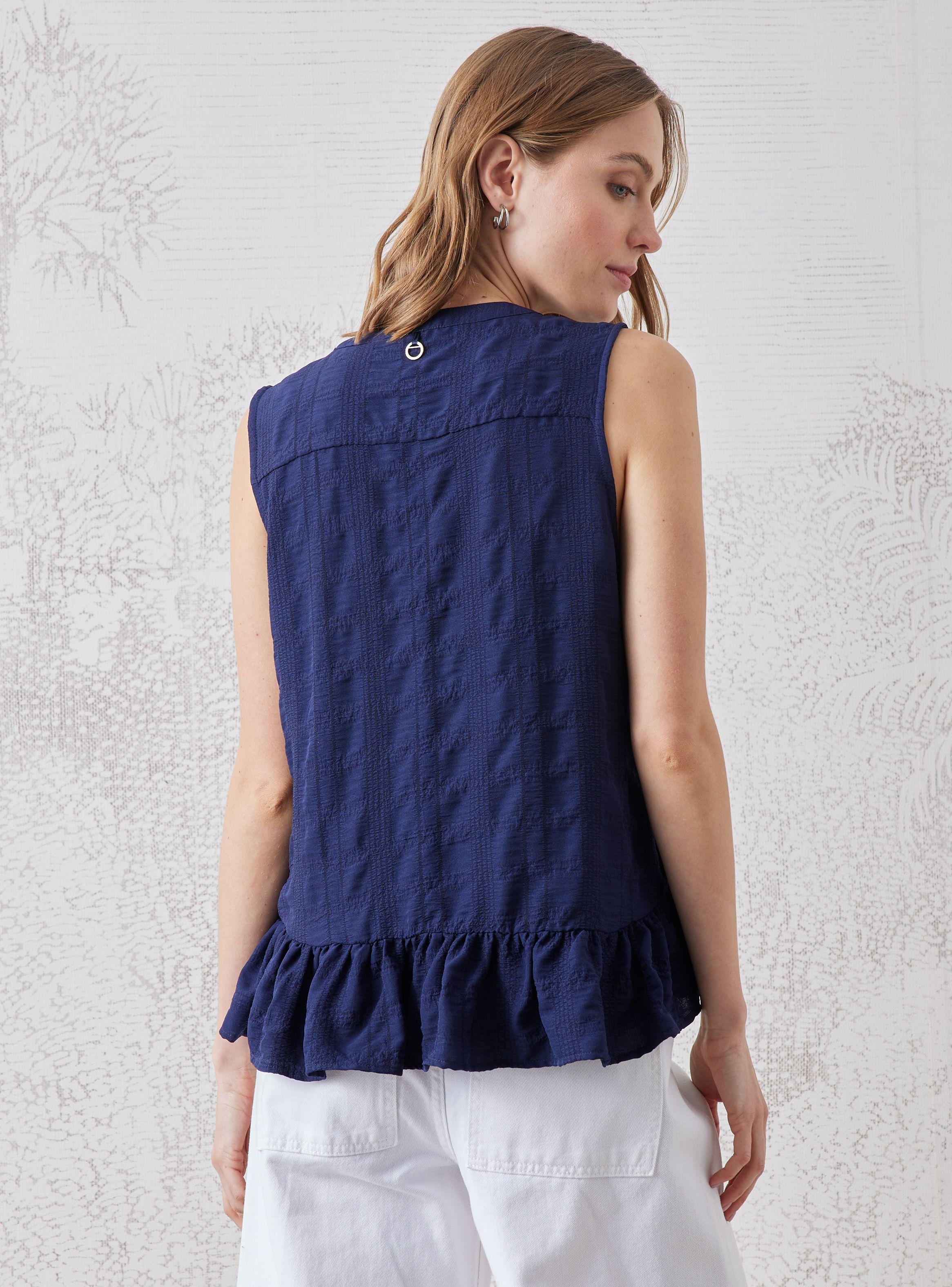 Blusa Texturizada Con Vuelo En Ruedo-1