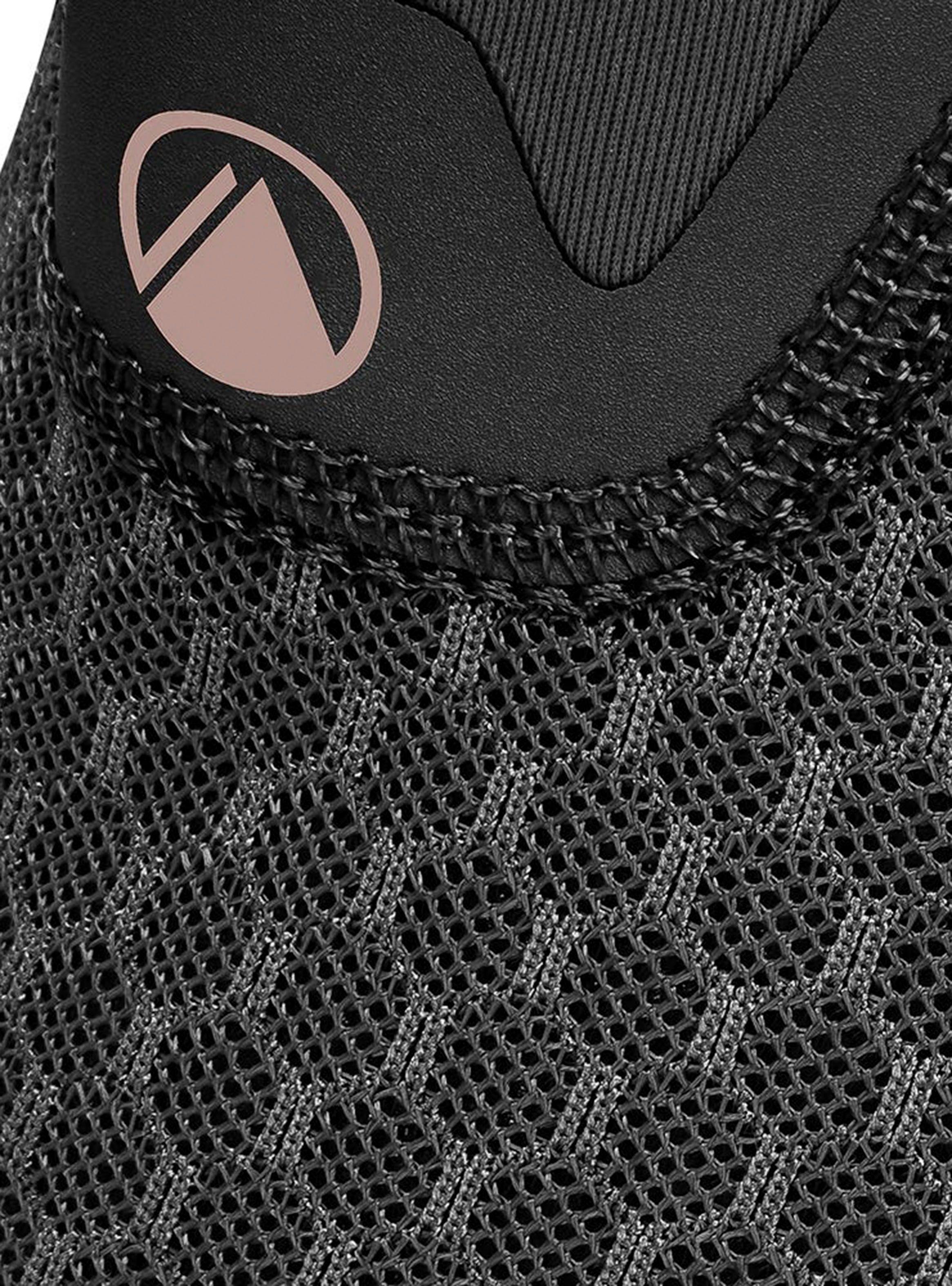 Zapatilla Urbana Panal III Negra Mujer-4