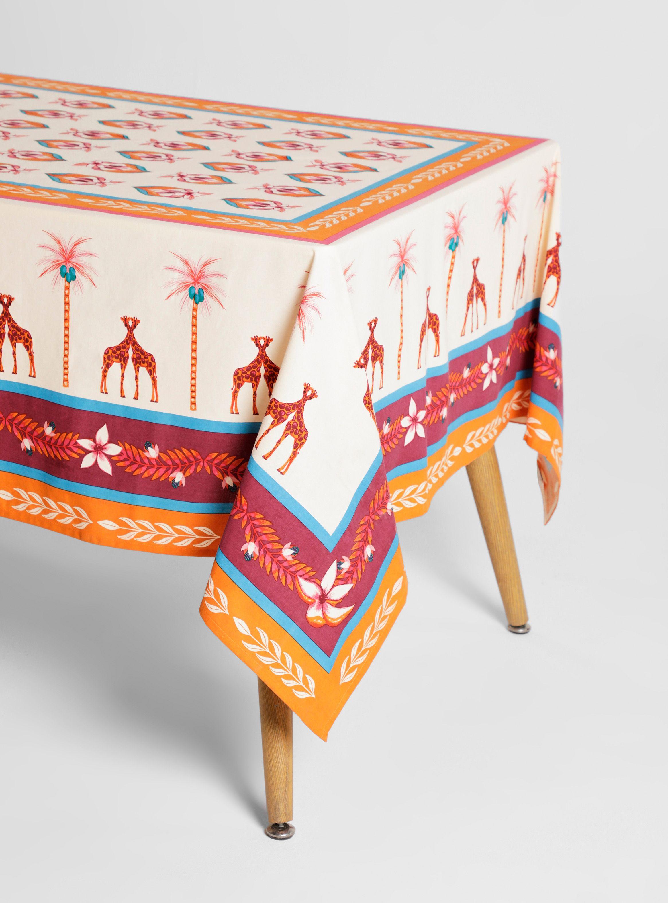 Mantel 175x300 cm by Pola Ilustra-0
