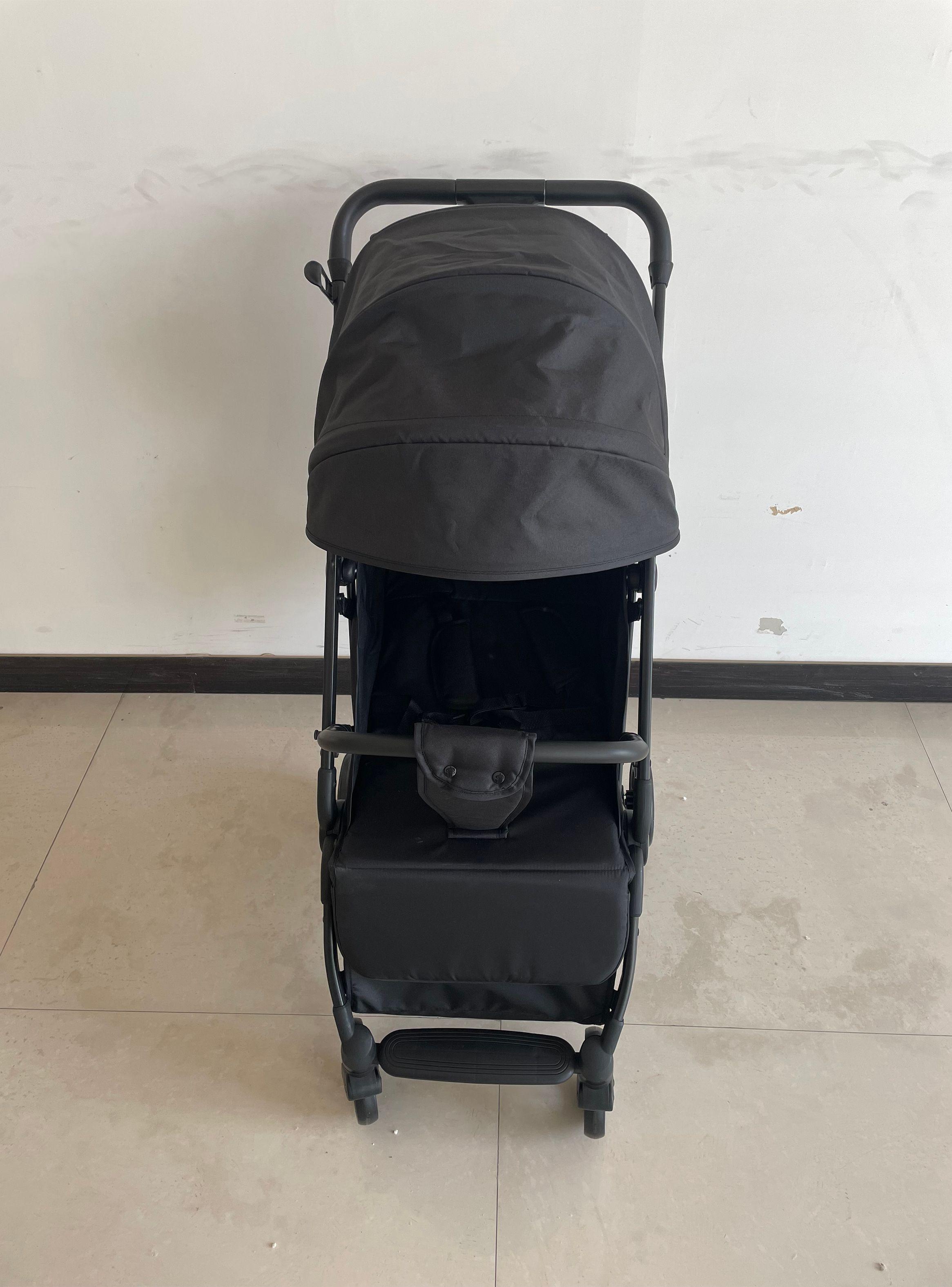 Coche New Ultra Compacto Negro-4