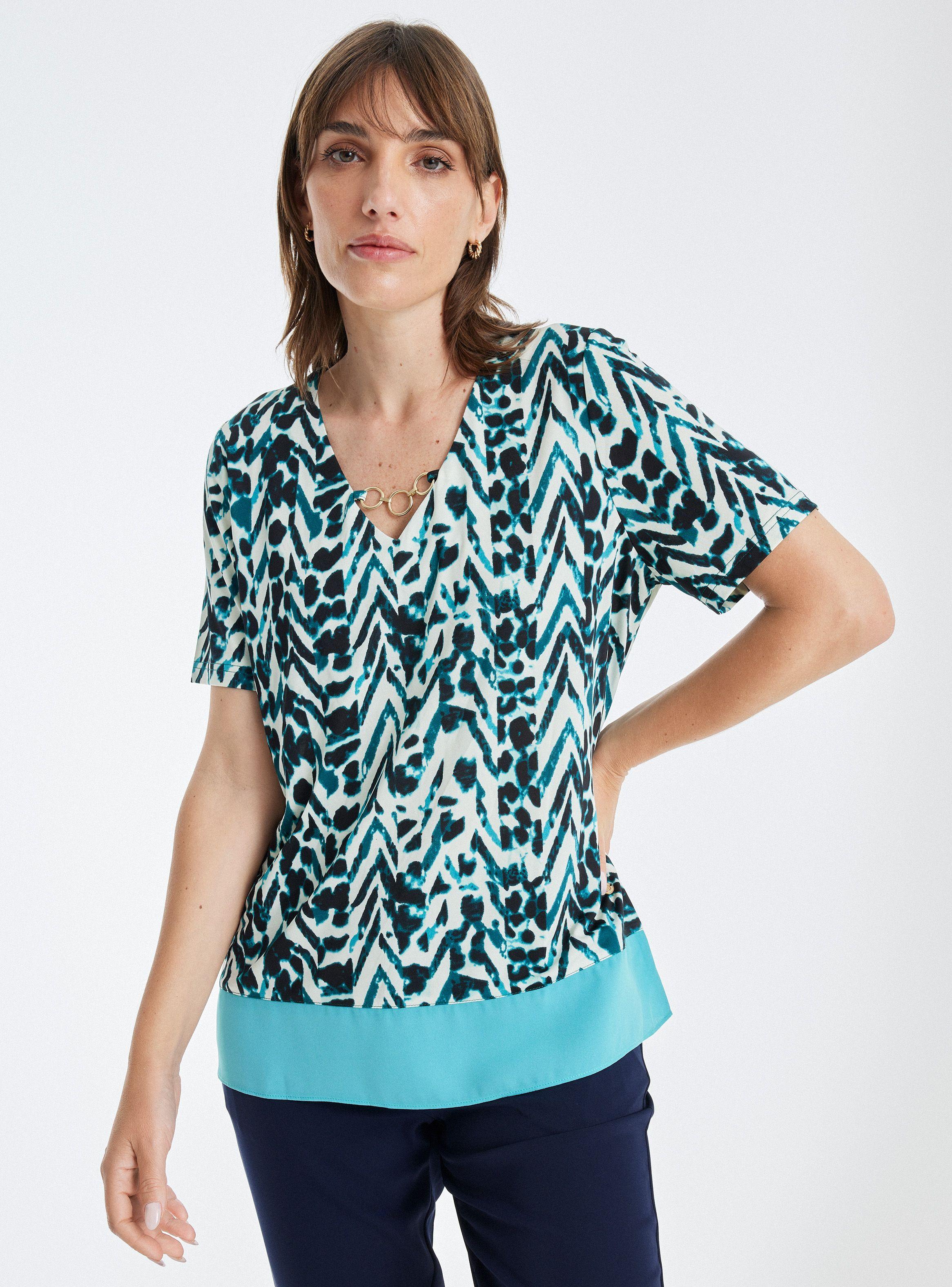Polera Estampada Argollas Metálicas En Escote-0