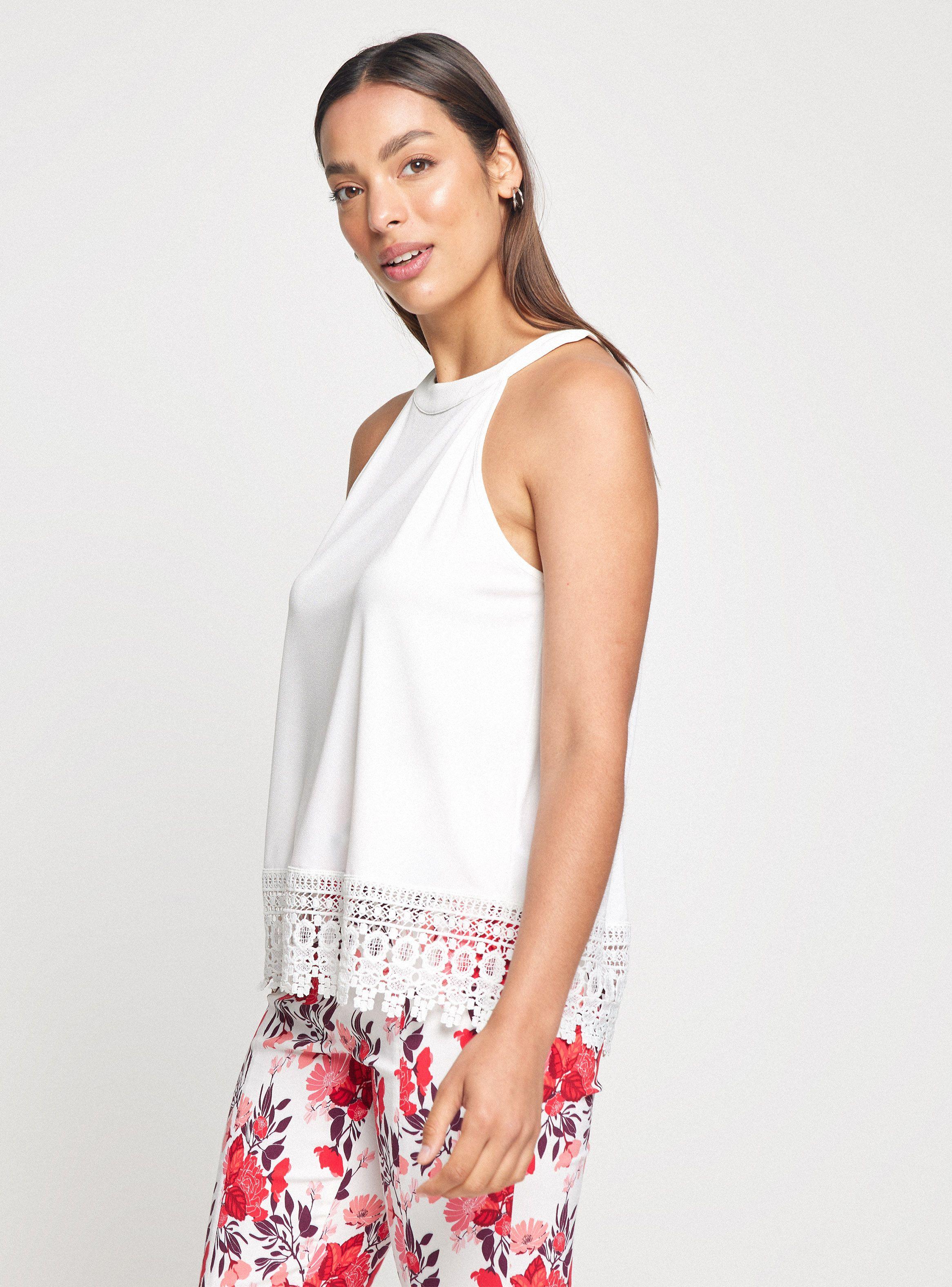 Polera Halter Y Macramé En Basta-0