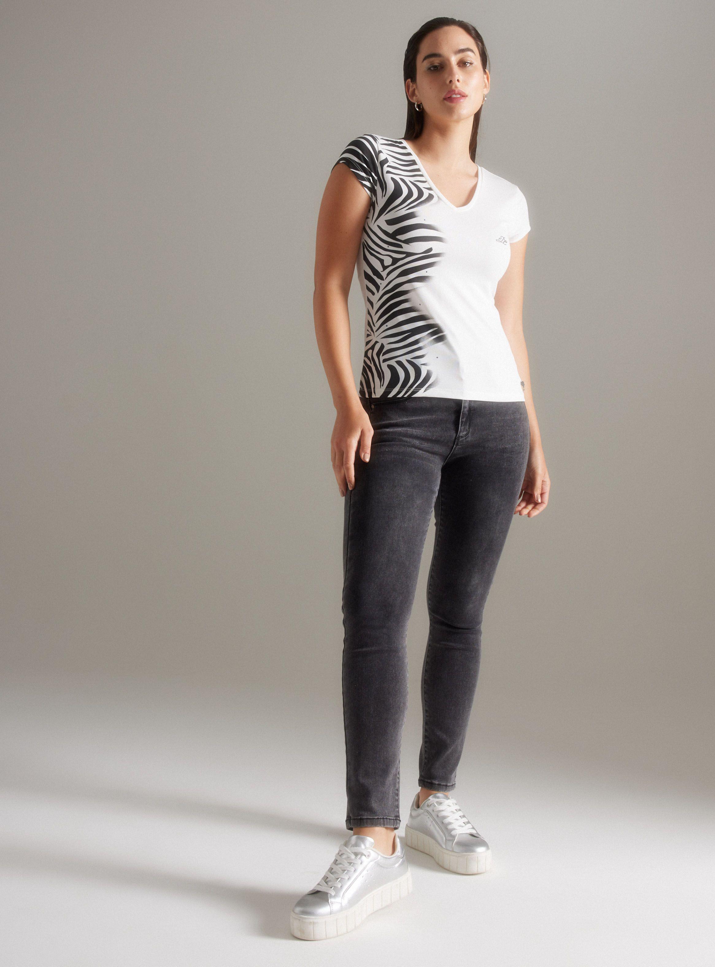 Polera Básica Cuello V Modal-4
