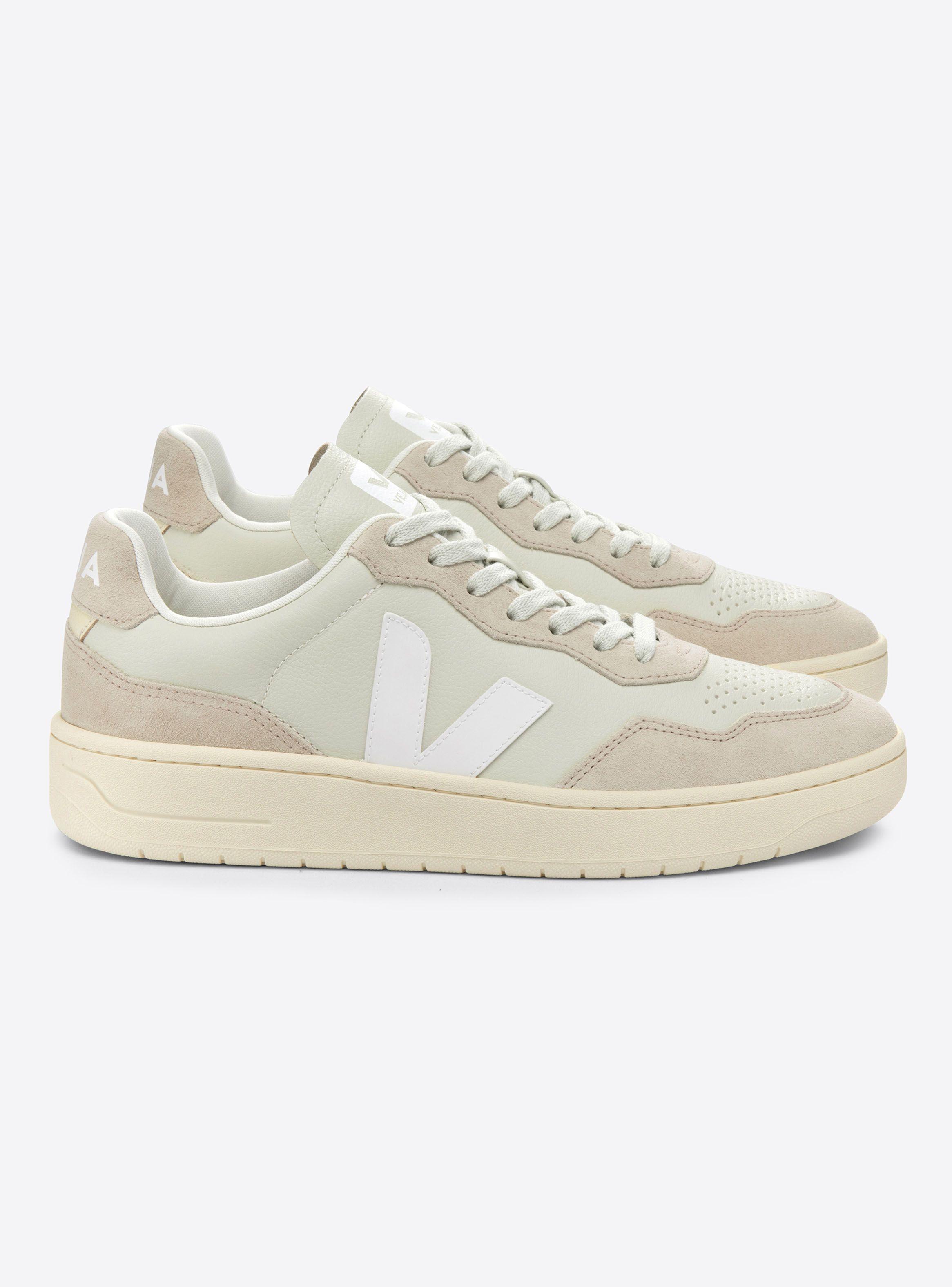 Zapatilla Urbana Cuero V-90 Mujer-0