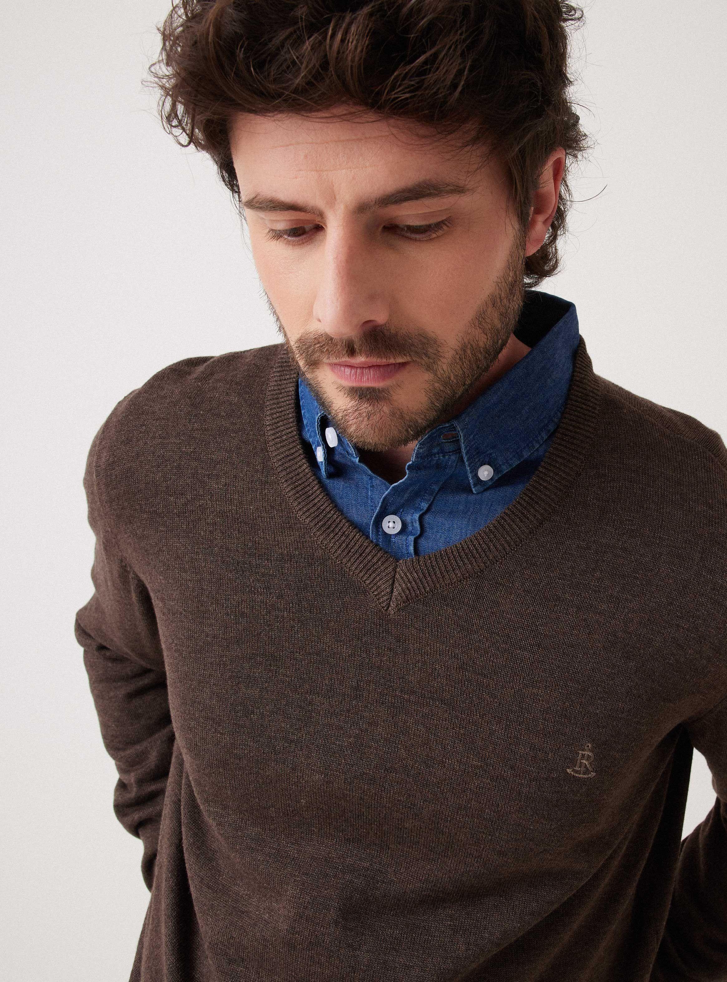 Sweater Cuello V Bassic Style-2