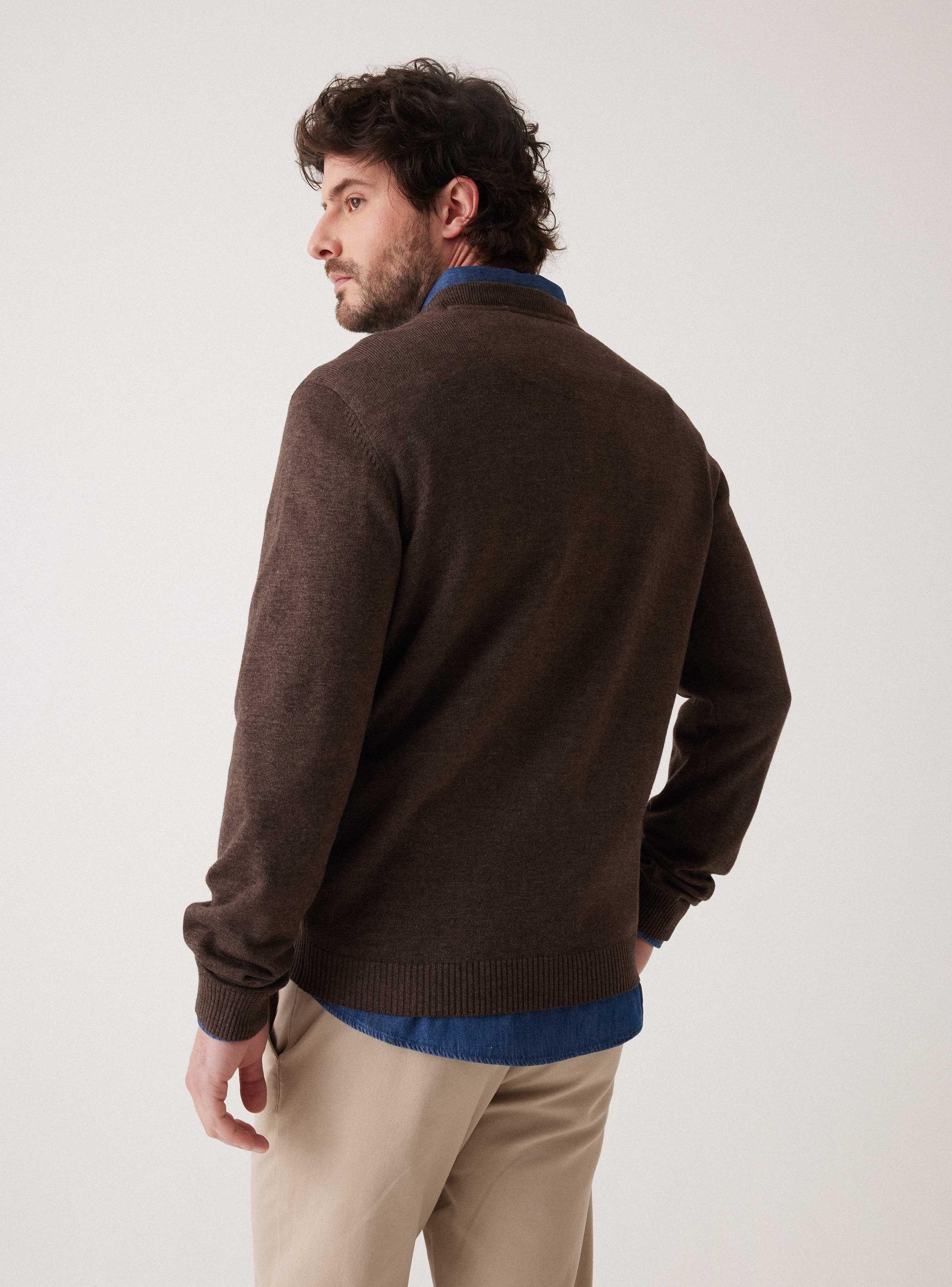 Sweater Cuello V Bassic Style-1