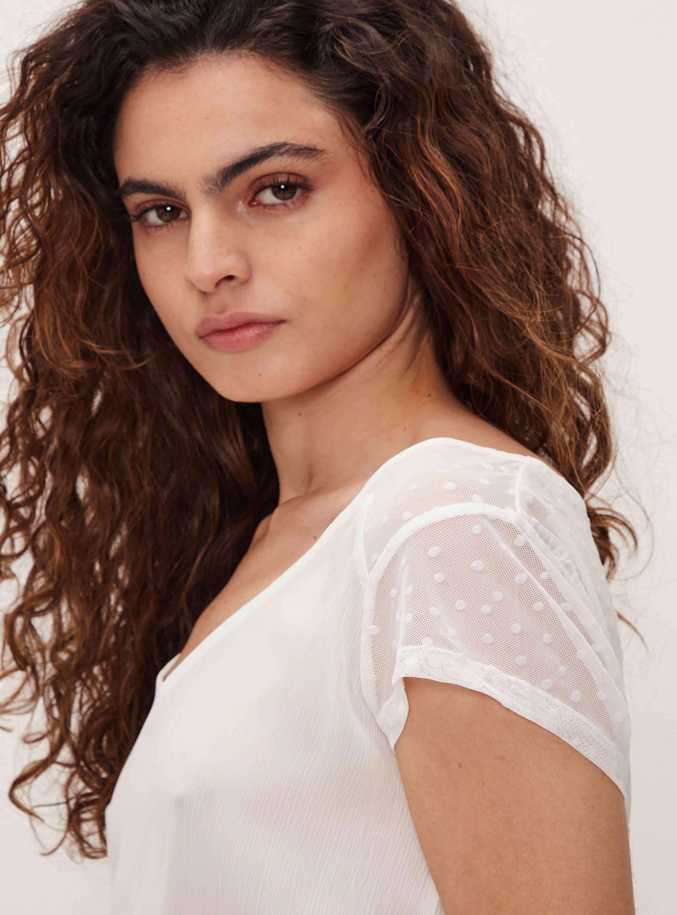 Polera Lissa con Transparencia en Espalda-2