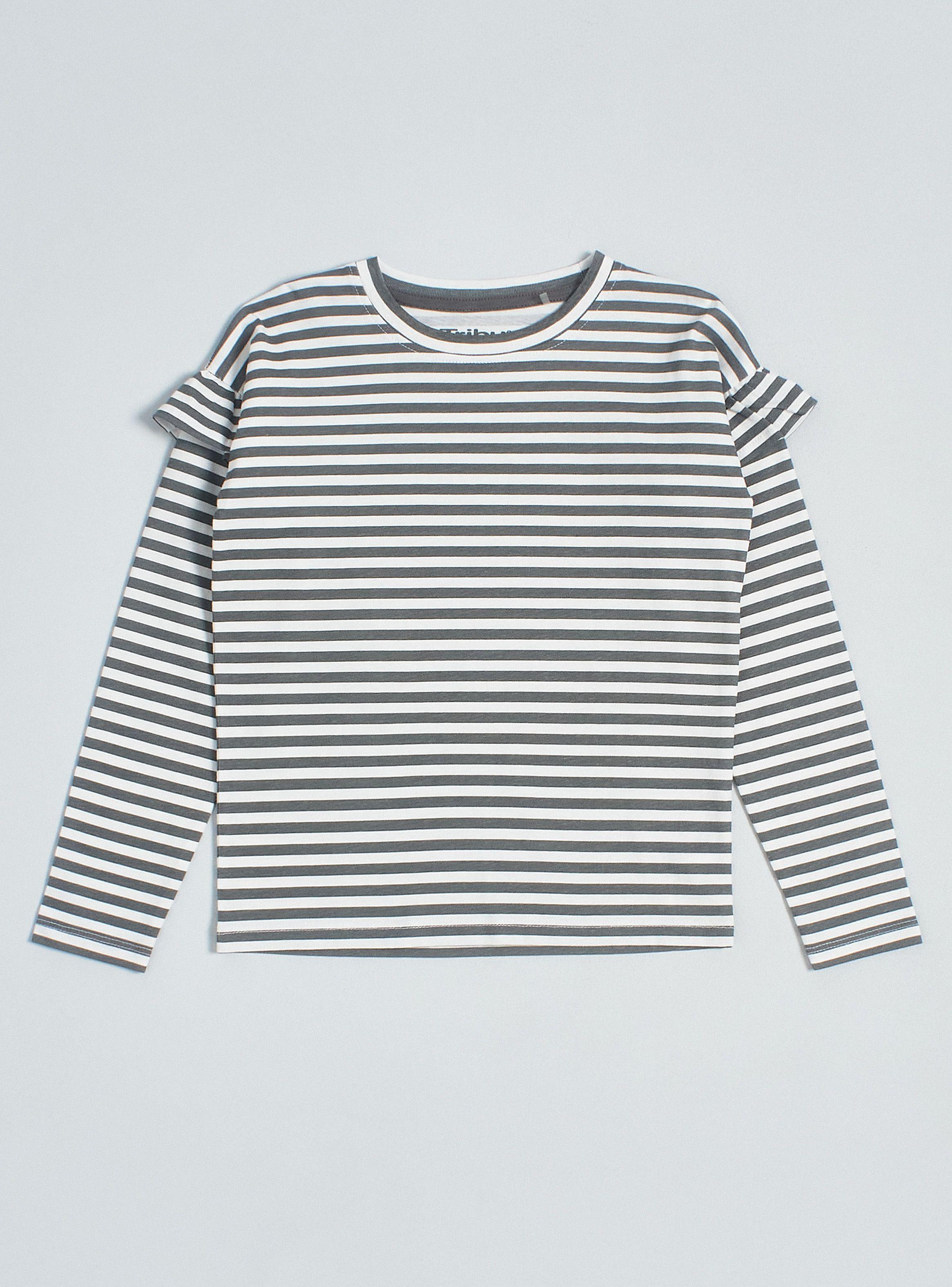 Polera Vuelos en Manga Estampada-0