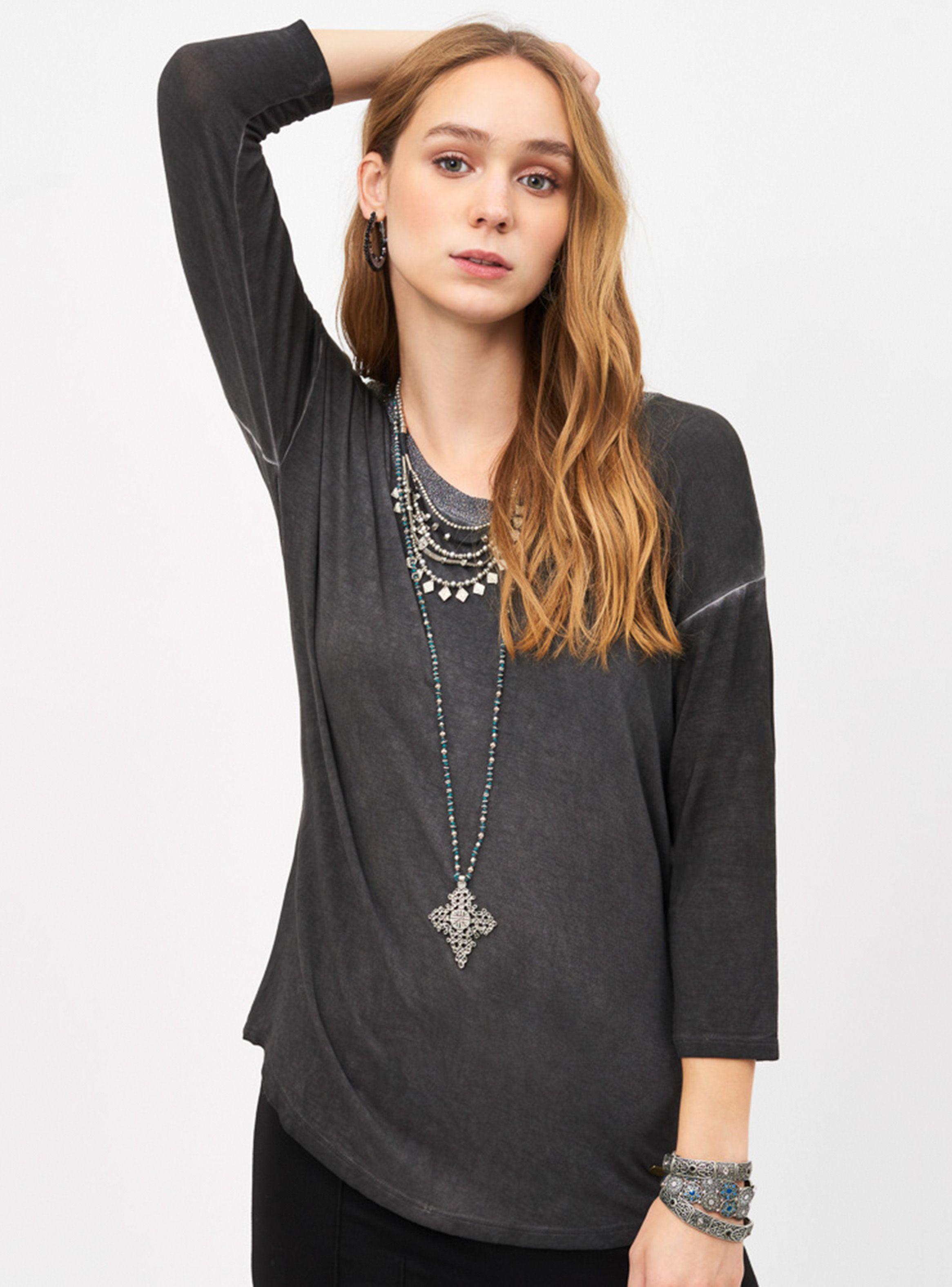 Polera Detalle en Cuello Umbrale-0