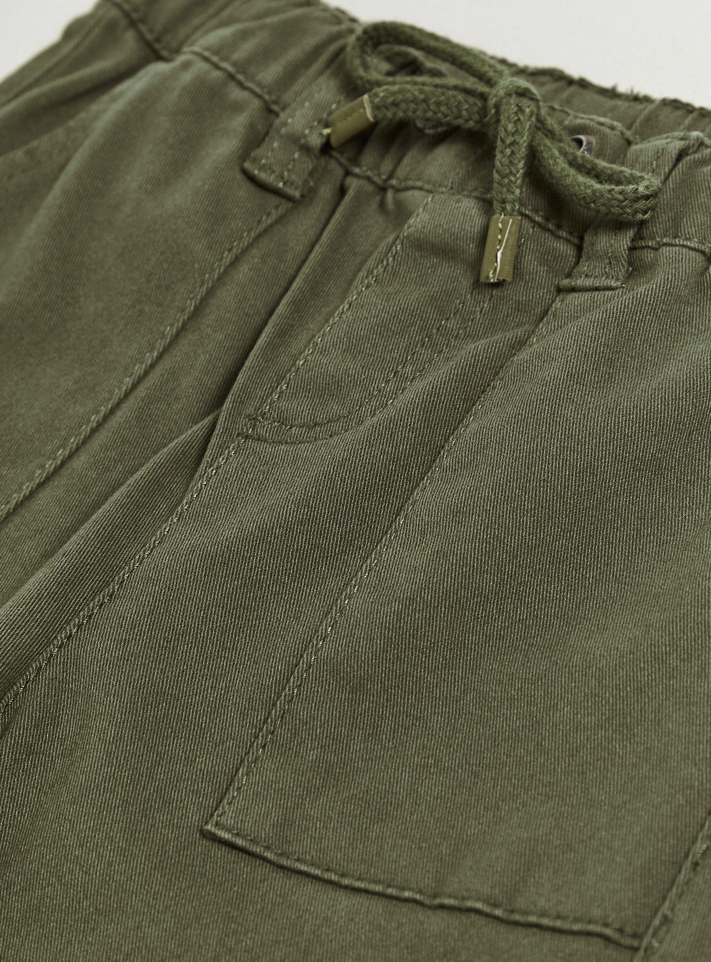 Pantalón con Cintura Elasticada-3