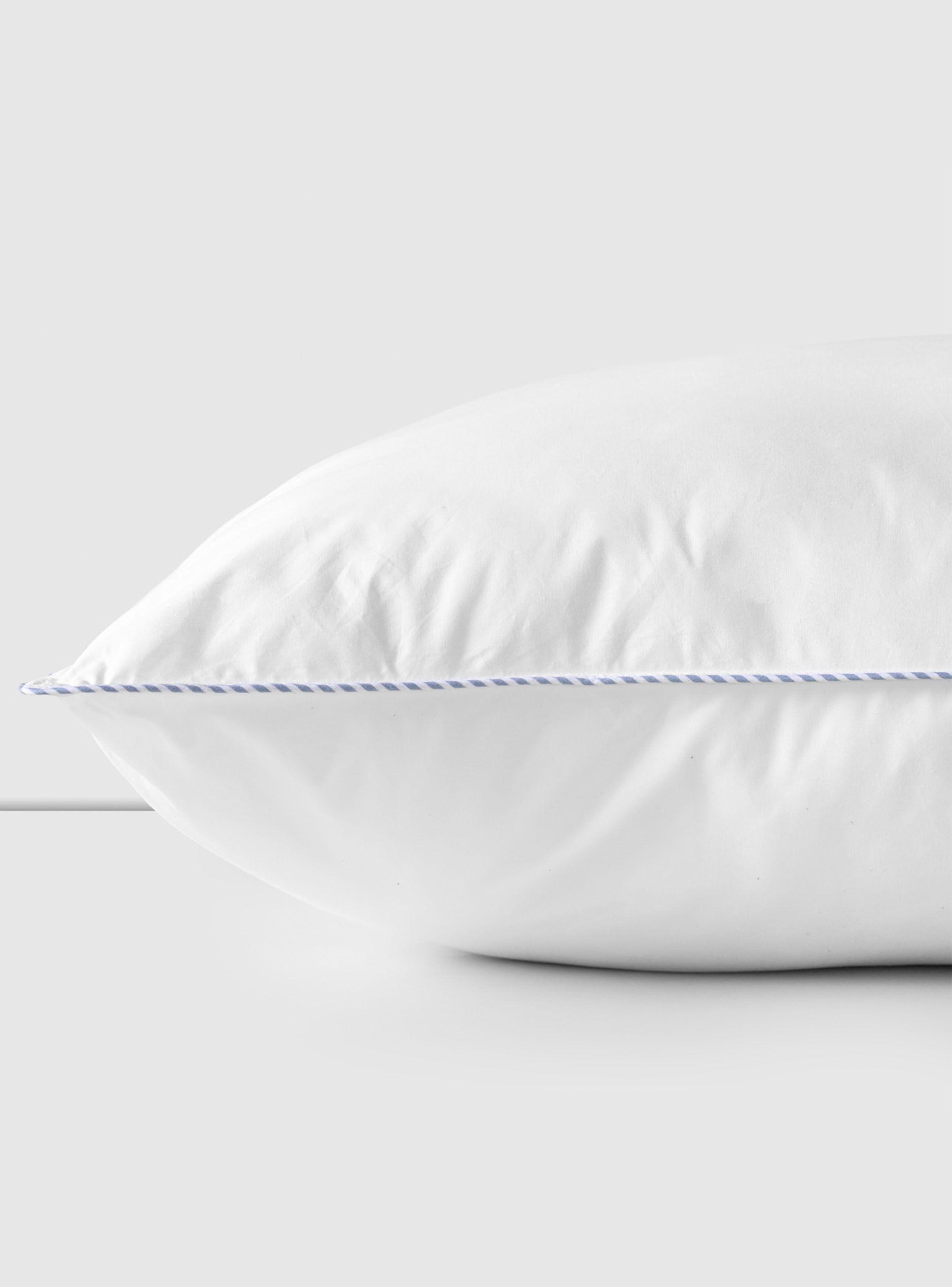 Almohada Microfibra Down Alternative 50x90 cm-2