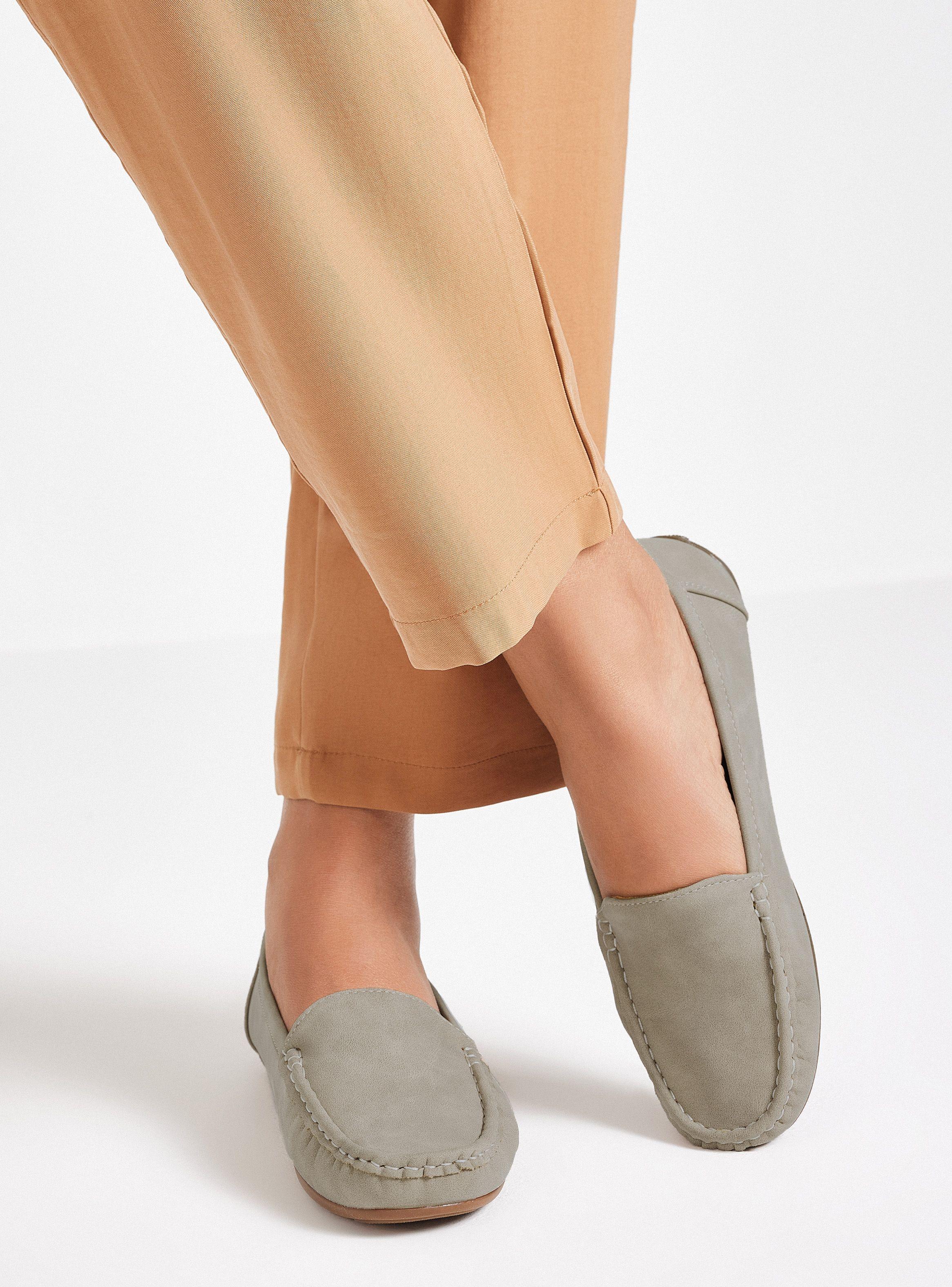 Mocasín Plano con Plantilla de Cuero Mujer-0