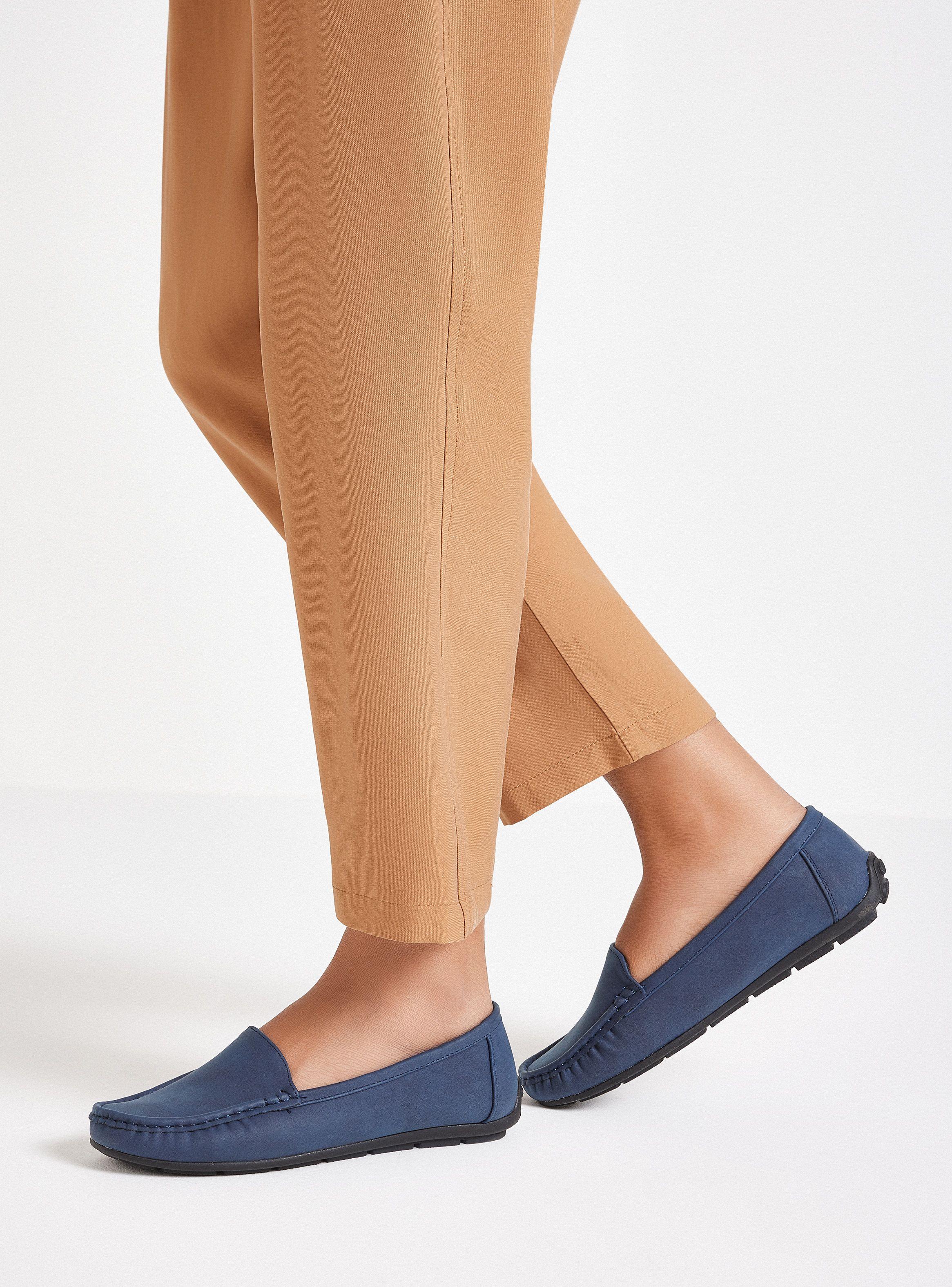 Mocasín Plano con Plantilla de Cuero Mujer-0