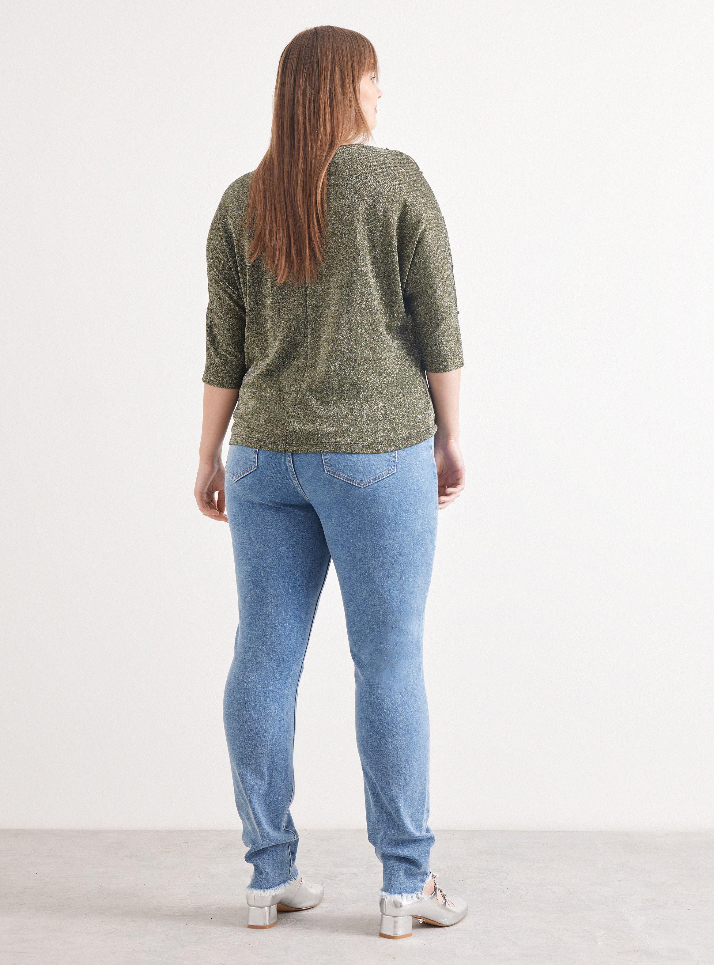 Jeans Con Detalle Apertura Bota-5