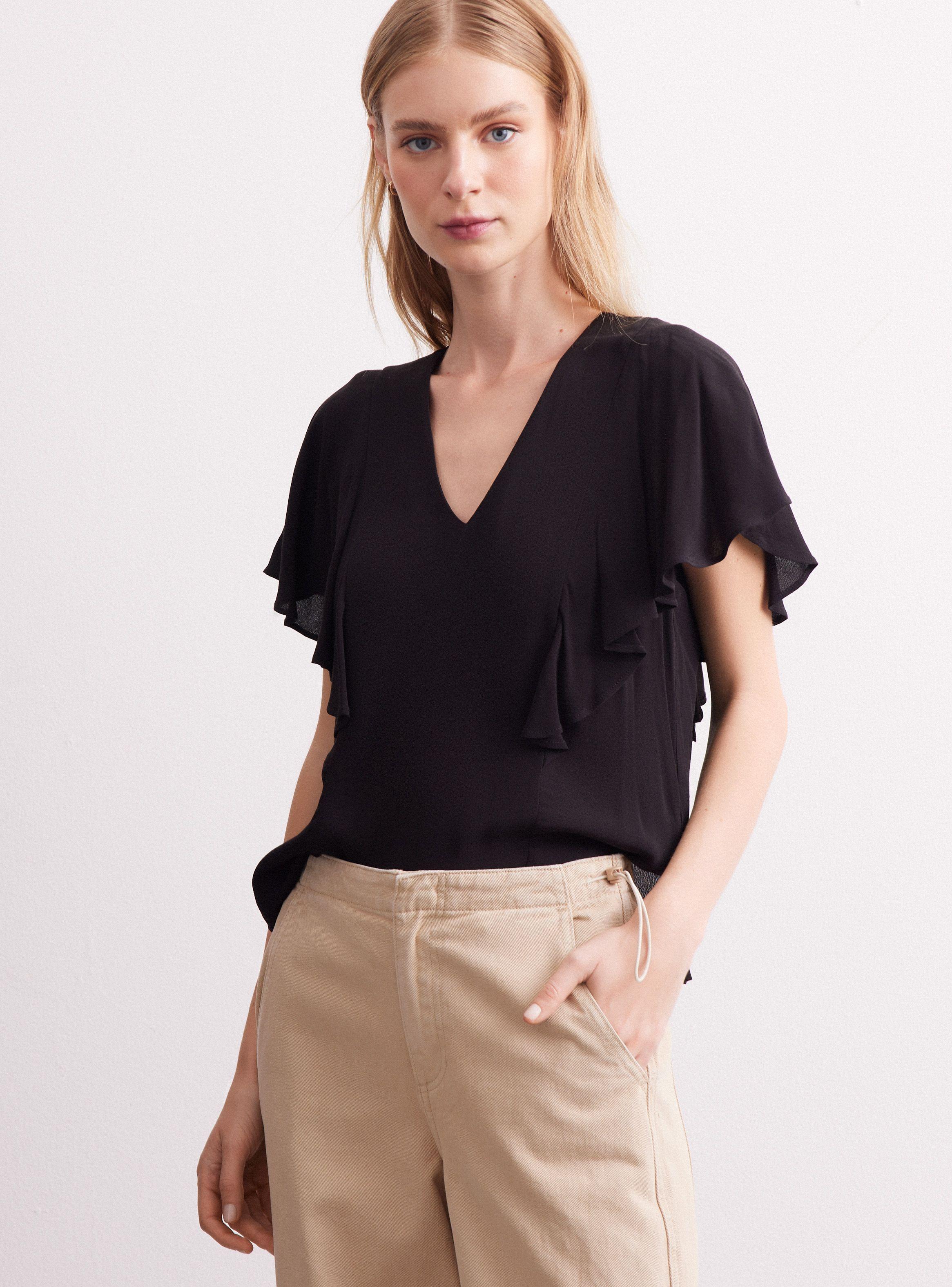 Blusa Escote V Con Manga Vuelos Fluida-0