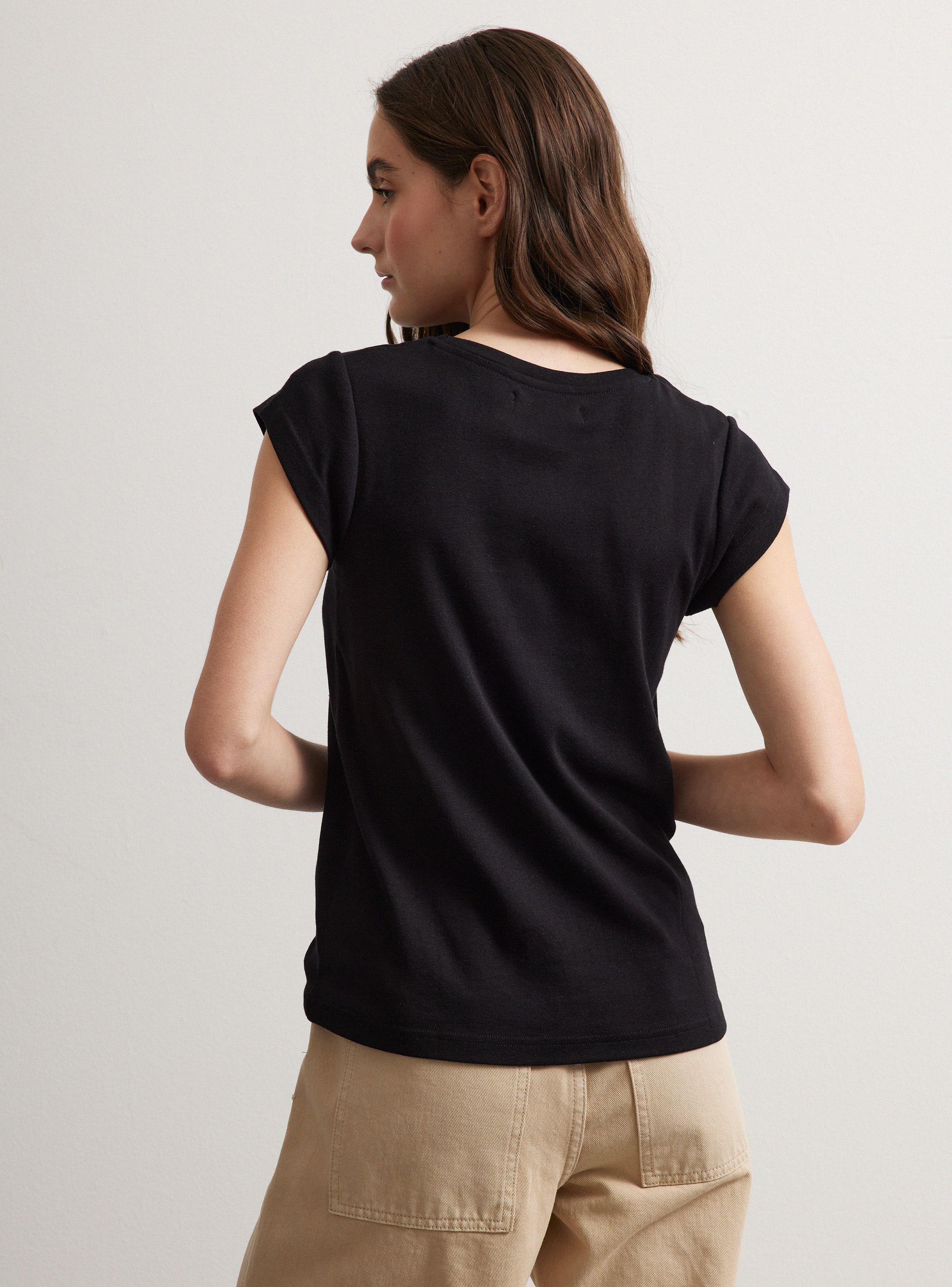 Polera Camiseta Manga Corta-1