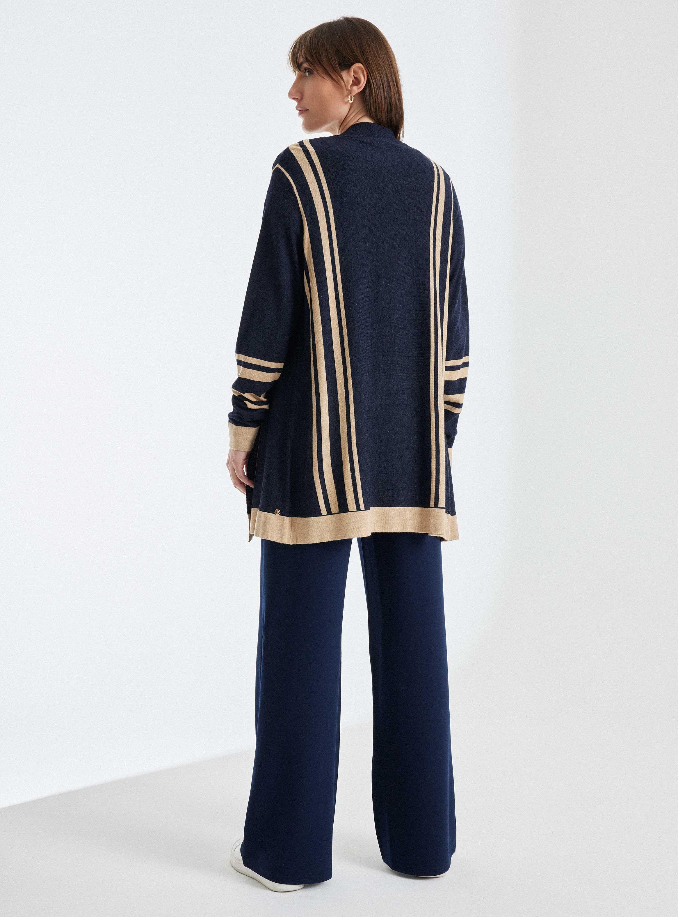Chaleco Cardigan Diseño Rayas Neutro-5