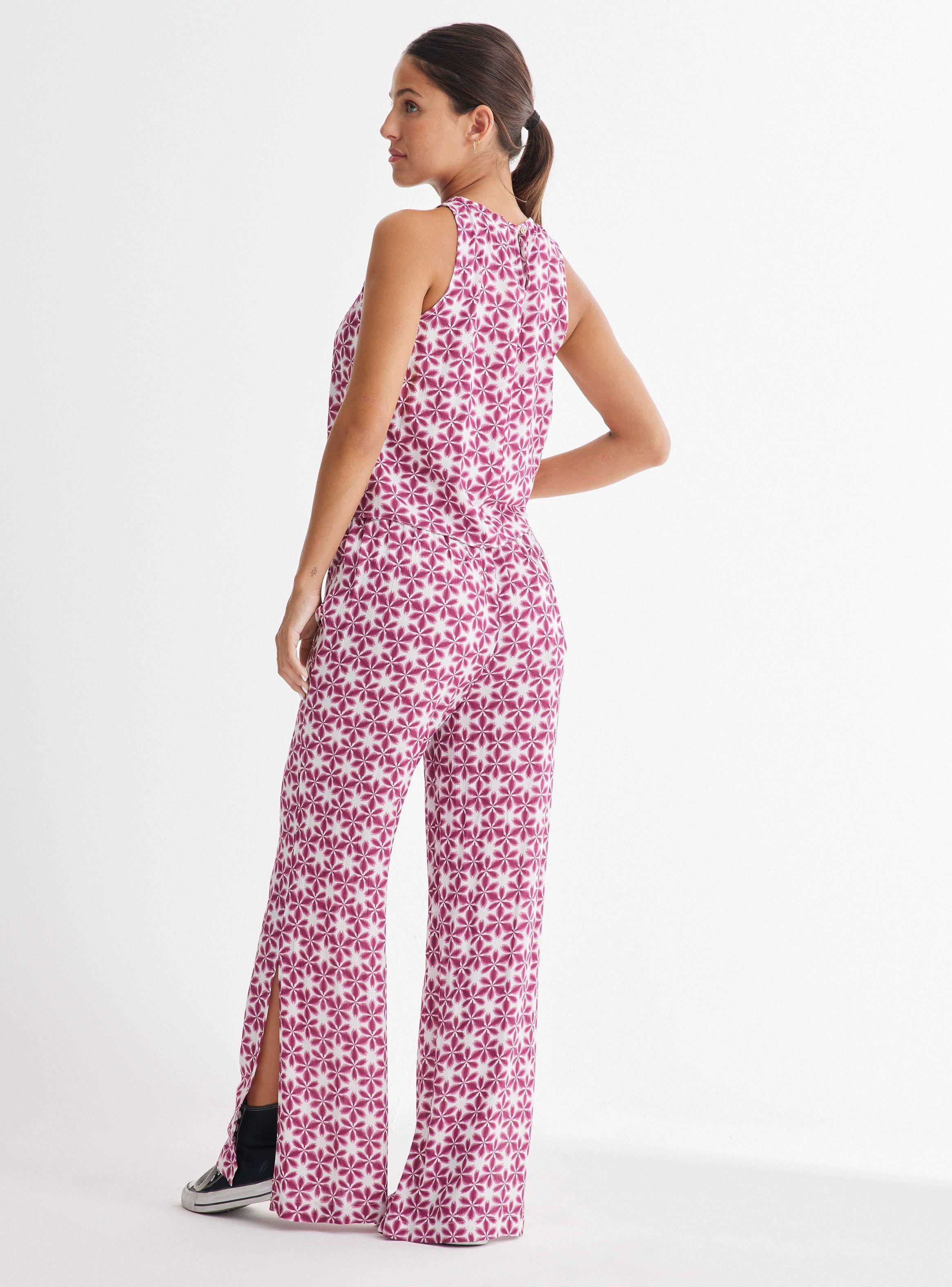 Blusa Estampada con Corte Ovalado-5