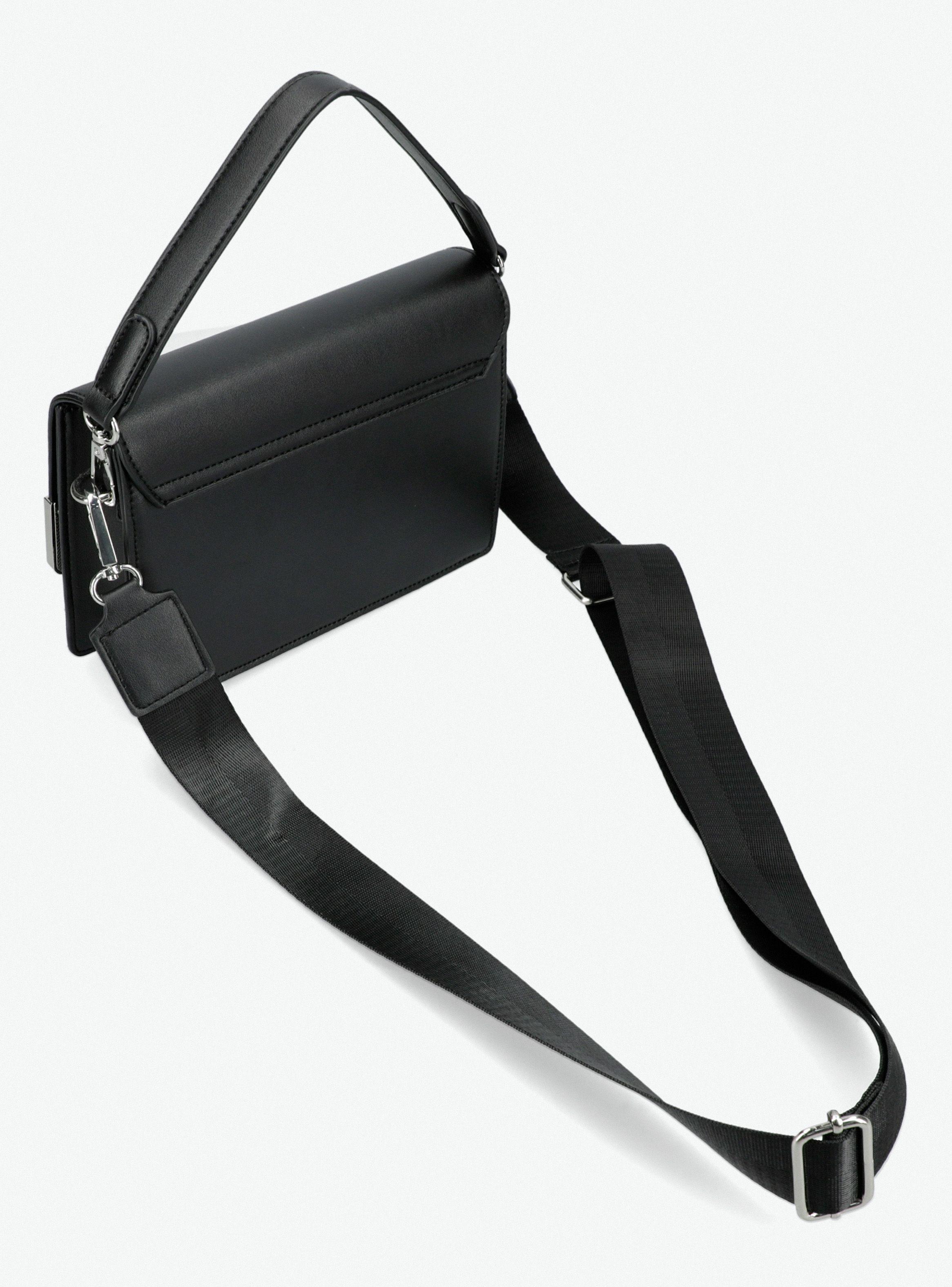 Cartera Bandolera De Pu Con Detalles Metálicos-4