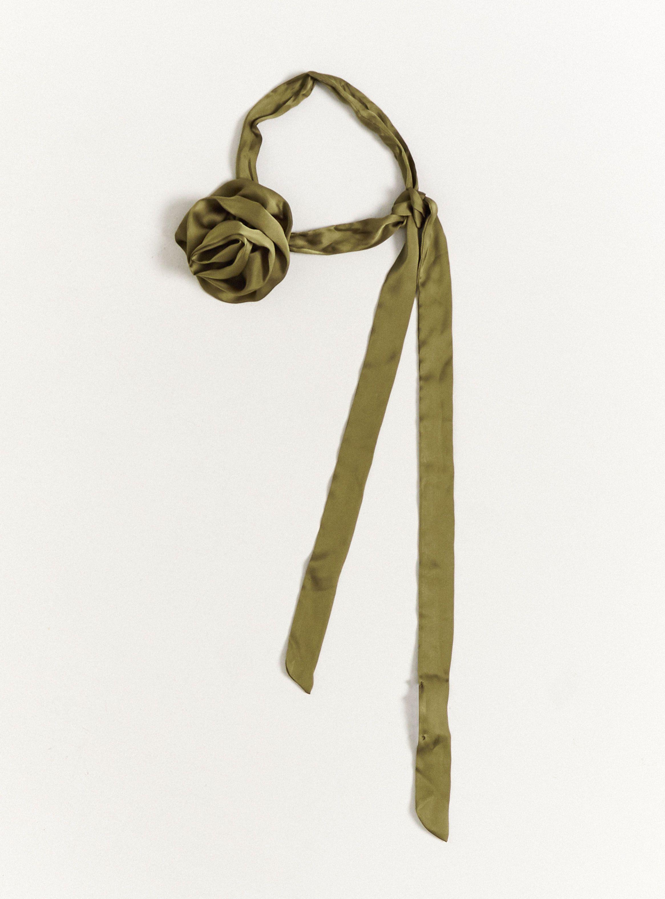 Pañuelo Moda Flor Look Satín-2