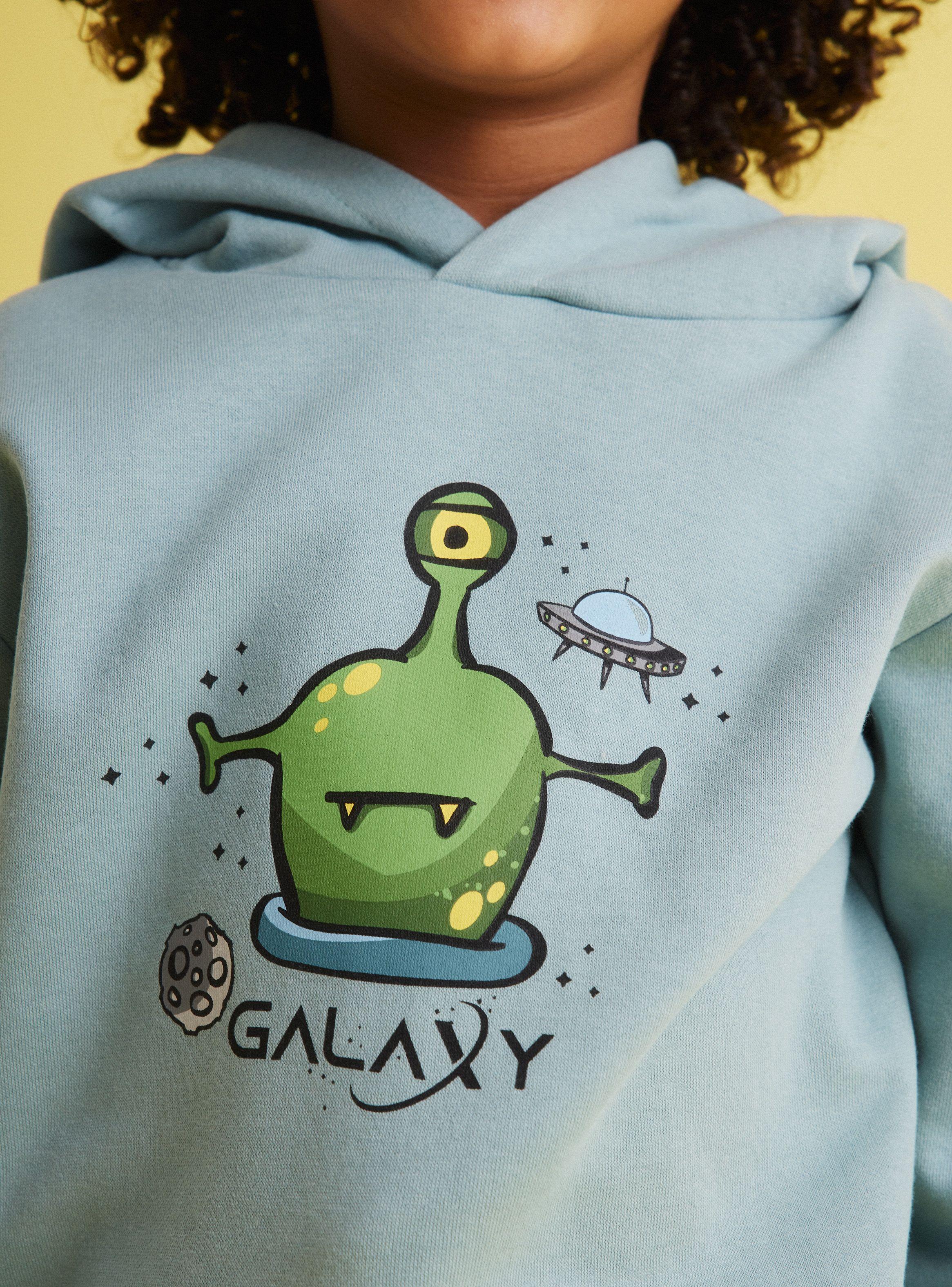 Polerón Con Gorro y Estampado Frontal-1