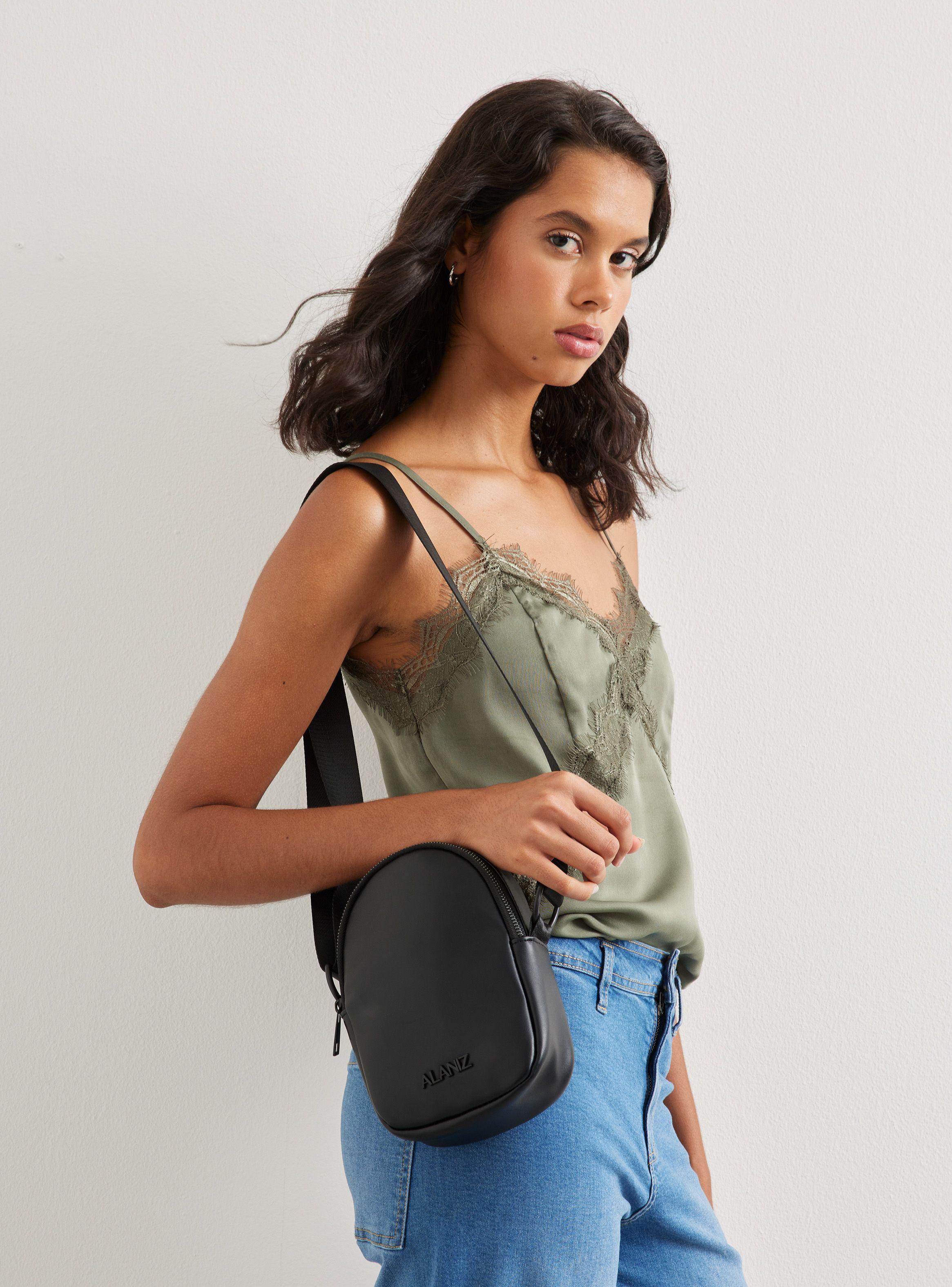 Cartera Bandolera con Cierre Metálico-0