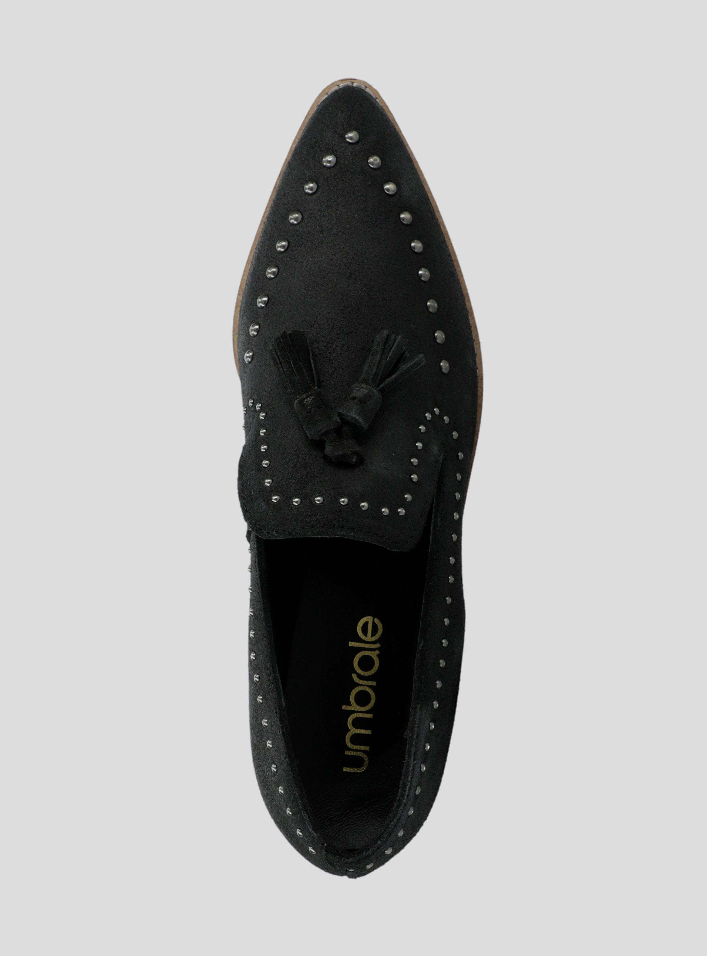 Mocasín Cuero con Tachas Metálicas Mujer-3