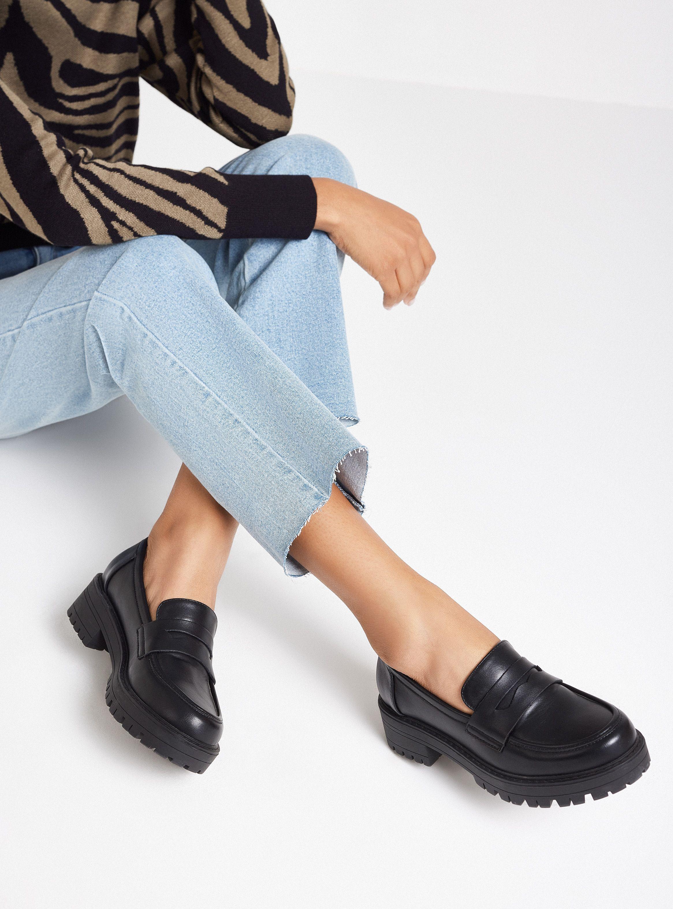 Mocasín Cadena Metalizada Plataforma Mujer-0