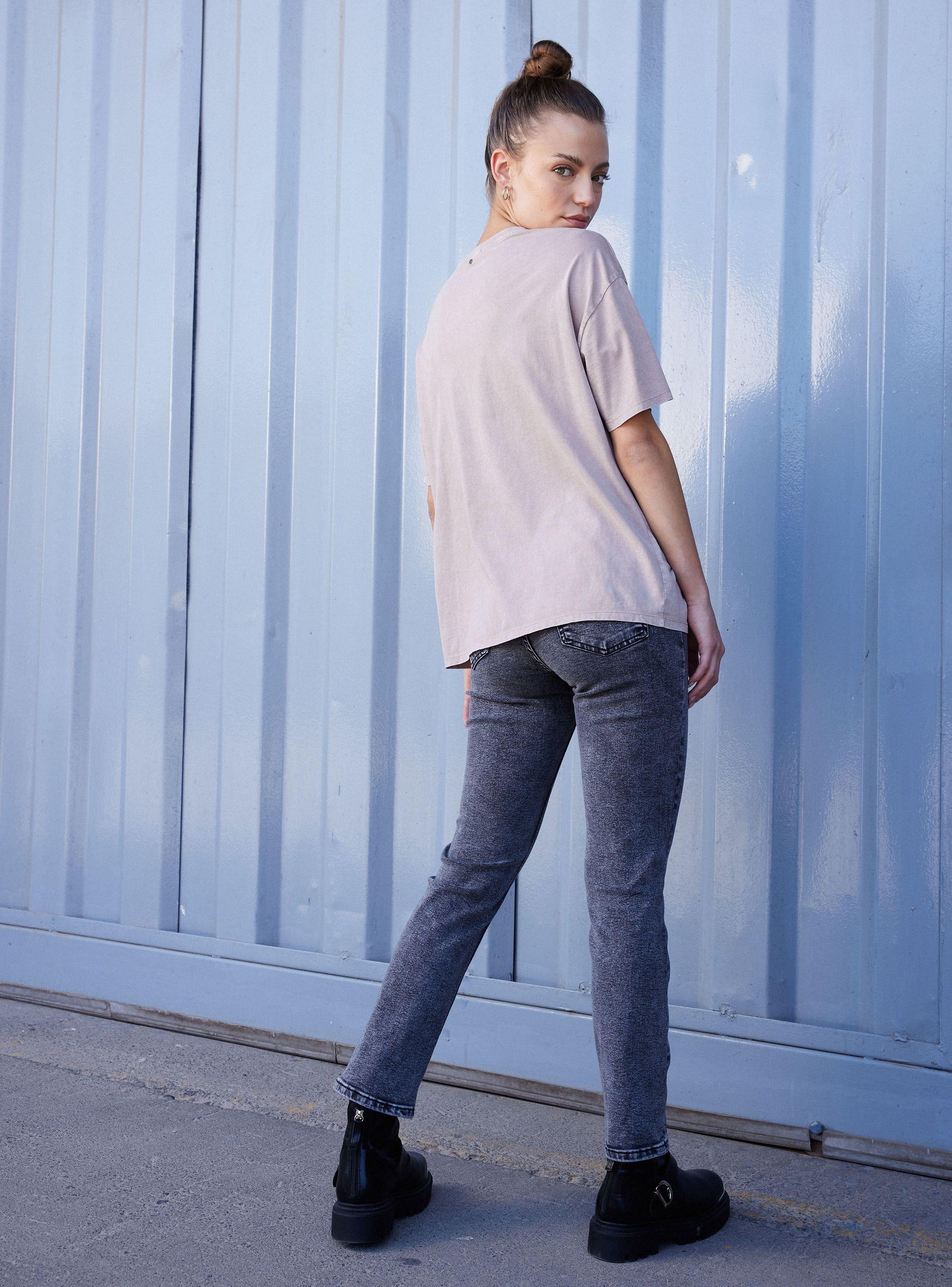 Polera Lavada Con Estampado Delantero-5