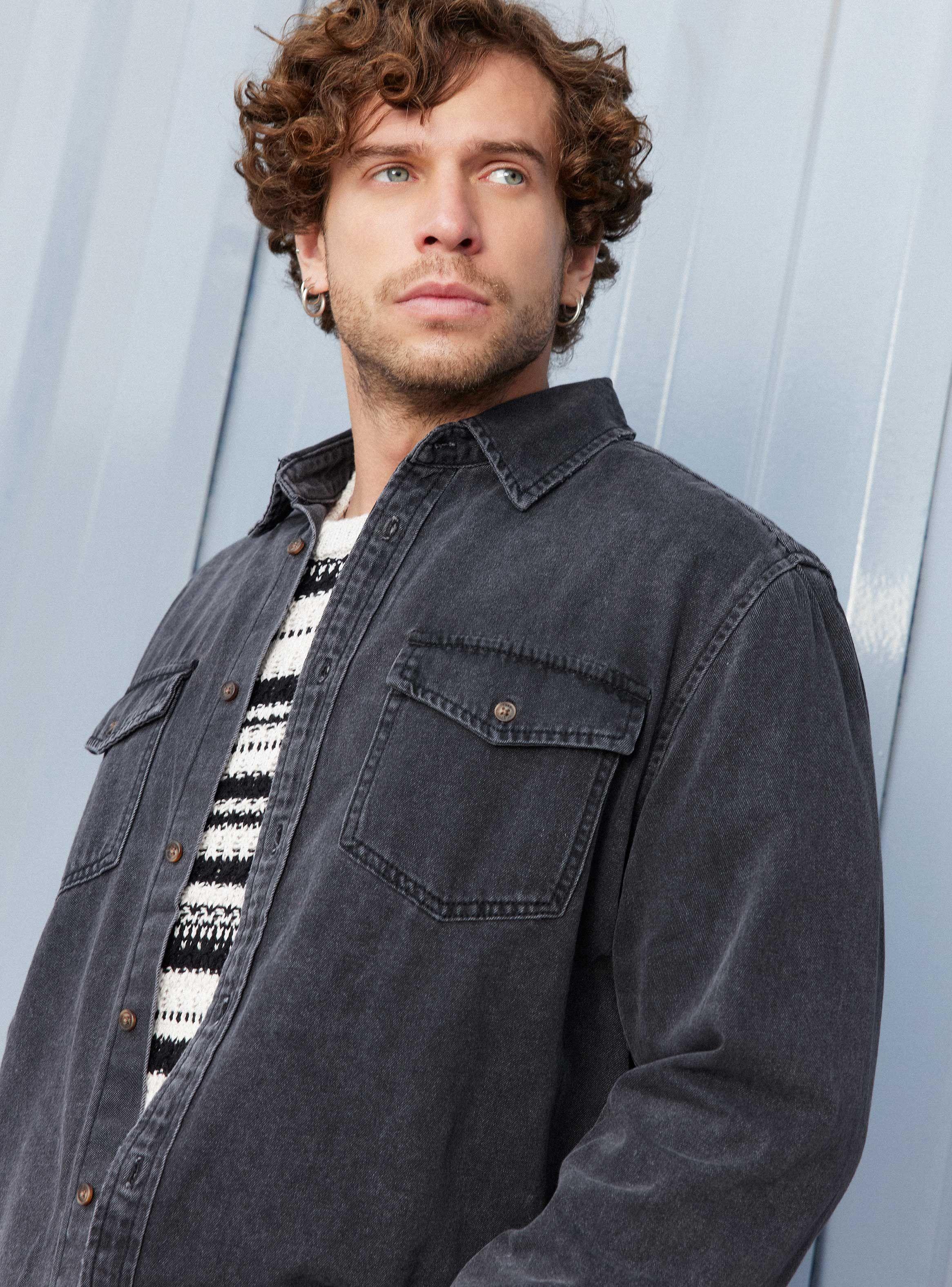 Camisa ML de Vestir Modelo Lavada-2