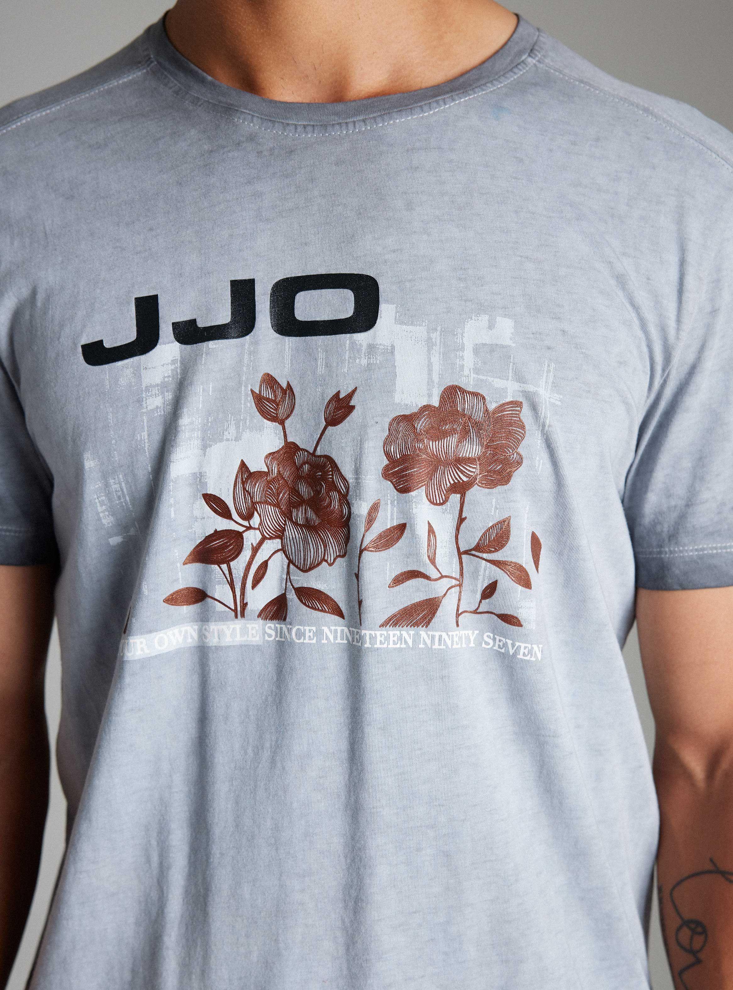 Polera Estampado Localizado Rosas Dirty Wash-3