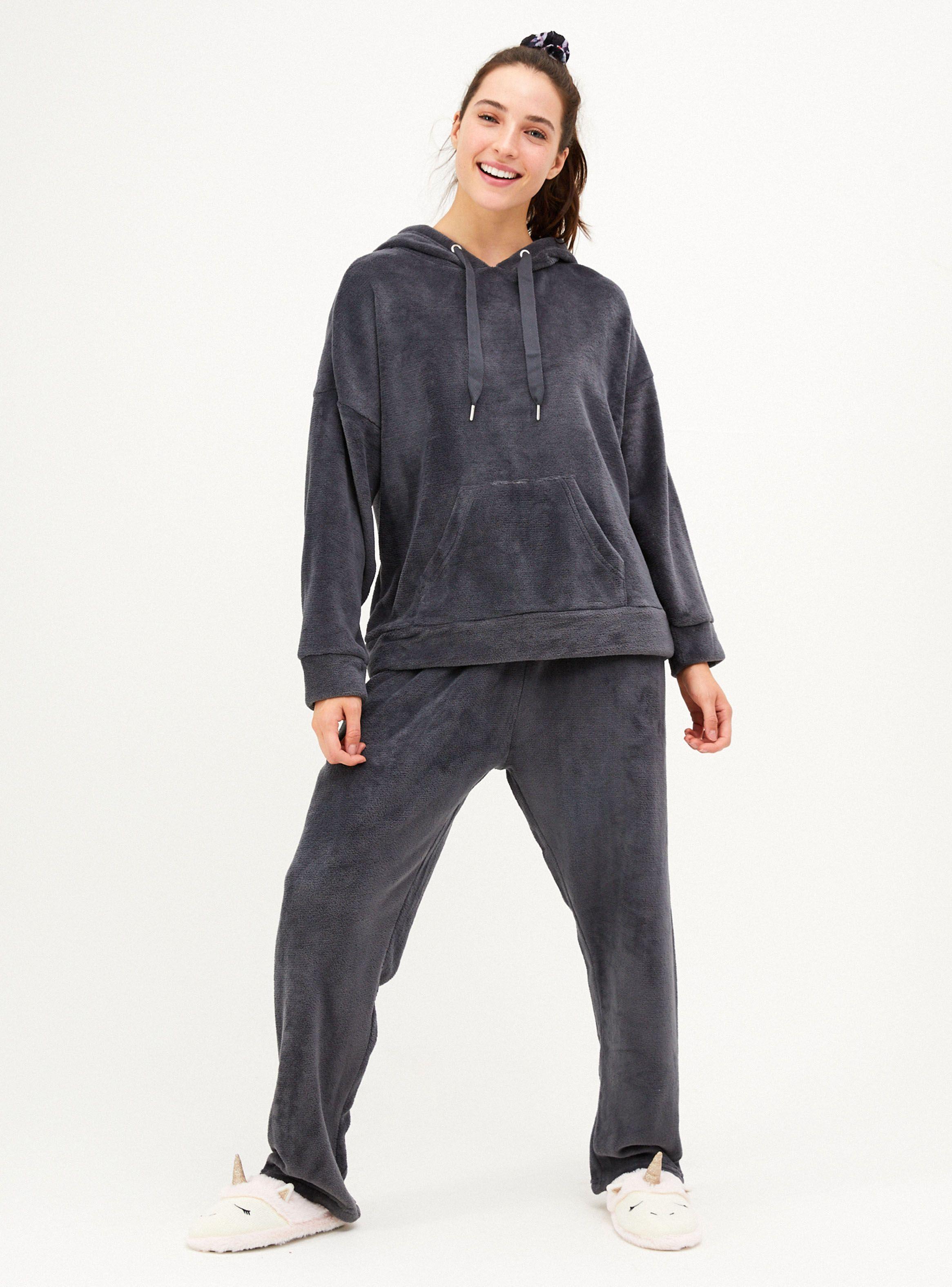 Pijama Polerón Capucha Opposite-0
