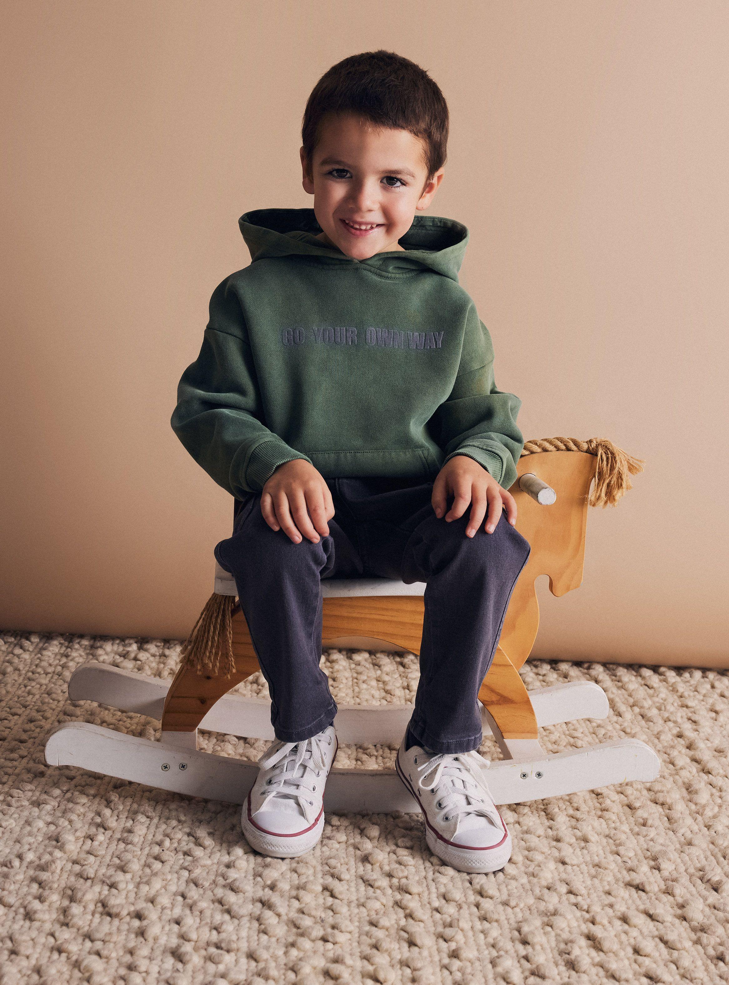 Polerón Modelo Canguro-0