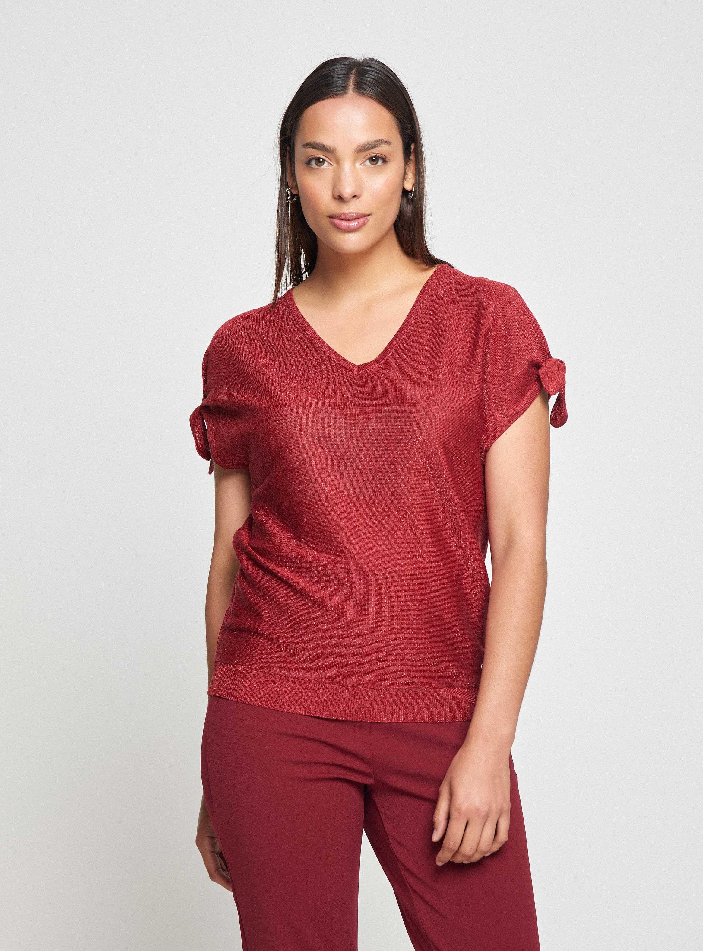 Polera Metalizada Tejida Con Cut Out En Hombros-0