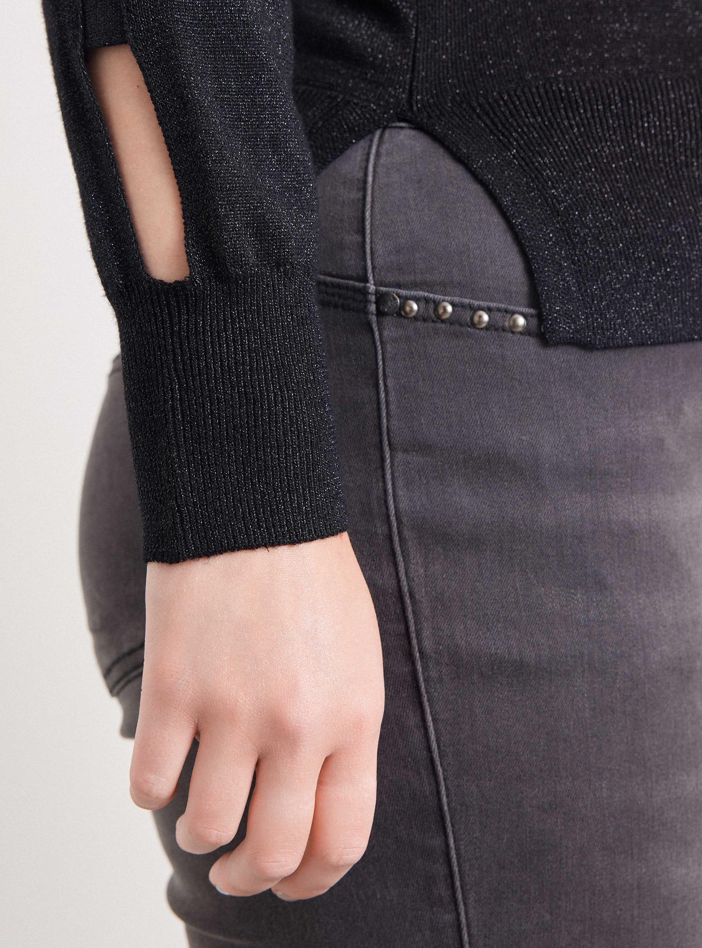 Sweater Cuello Redondo y Abertura En Mangas-3