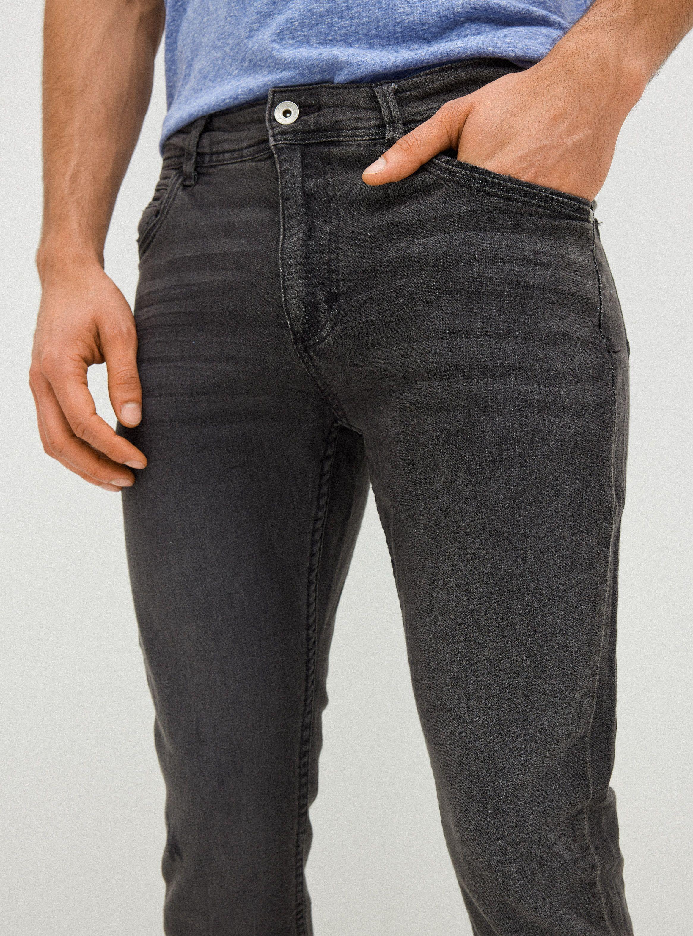 Jeans Detalle En Bolsillo-2