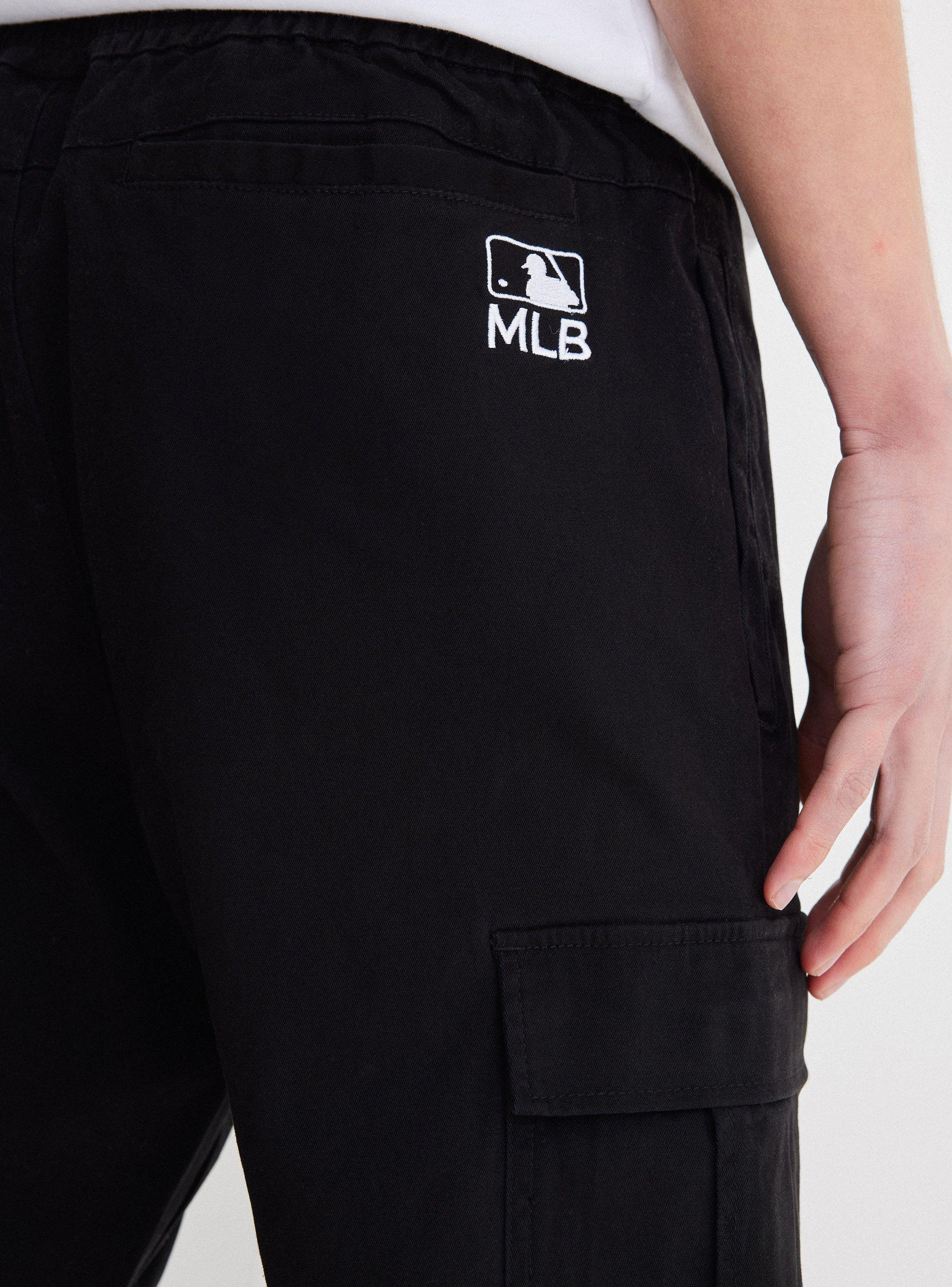 Pantalón Casual Pret Baseball Collection-3