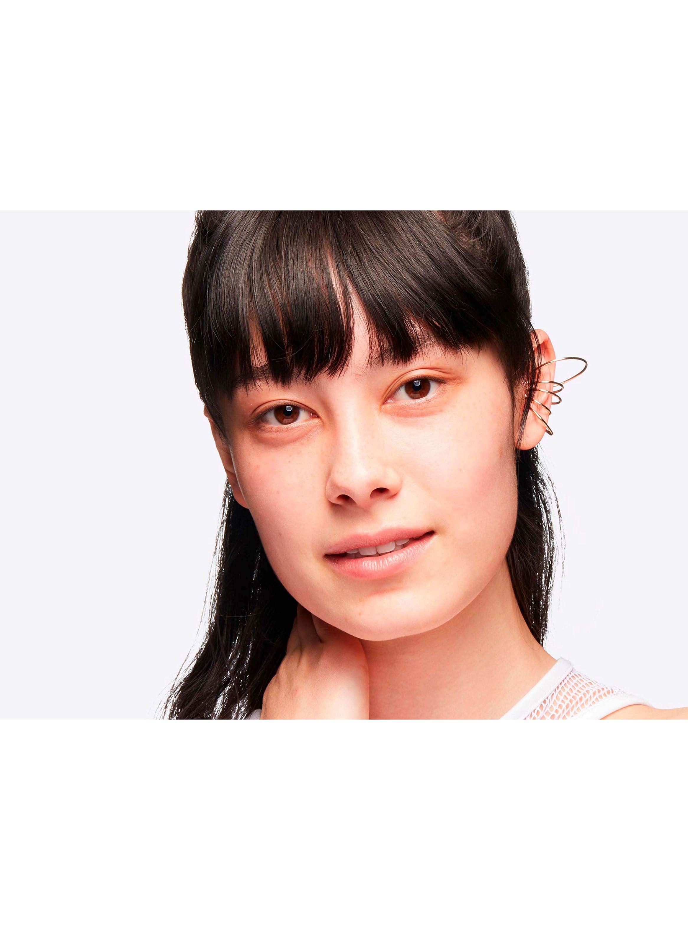 Corrector Studio Fix 24-Hour Smooth Wear Pieles Claras-3