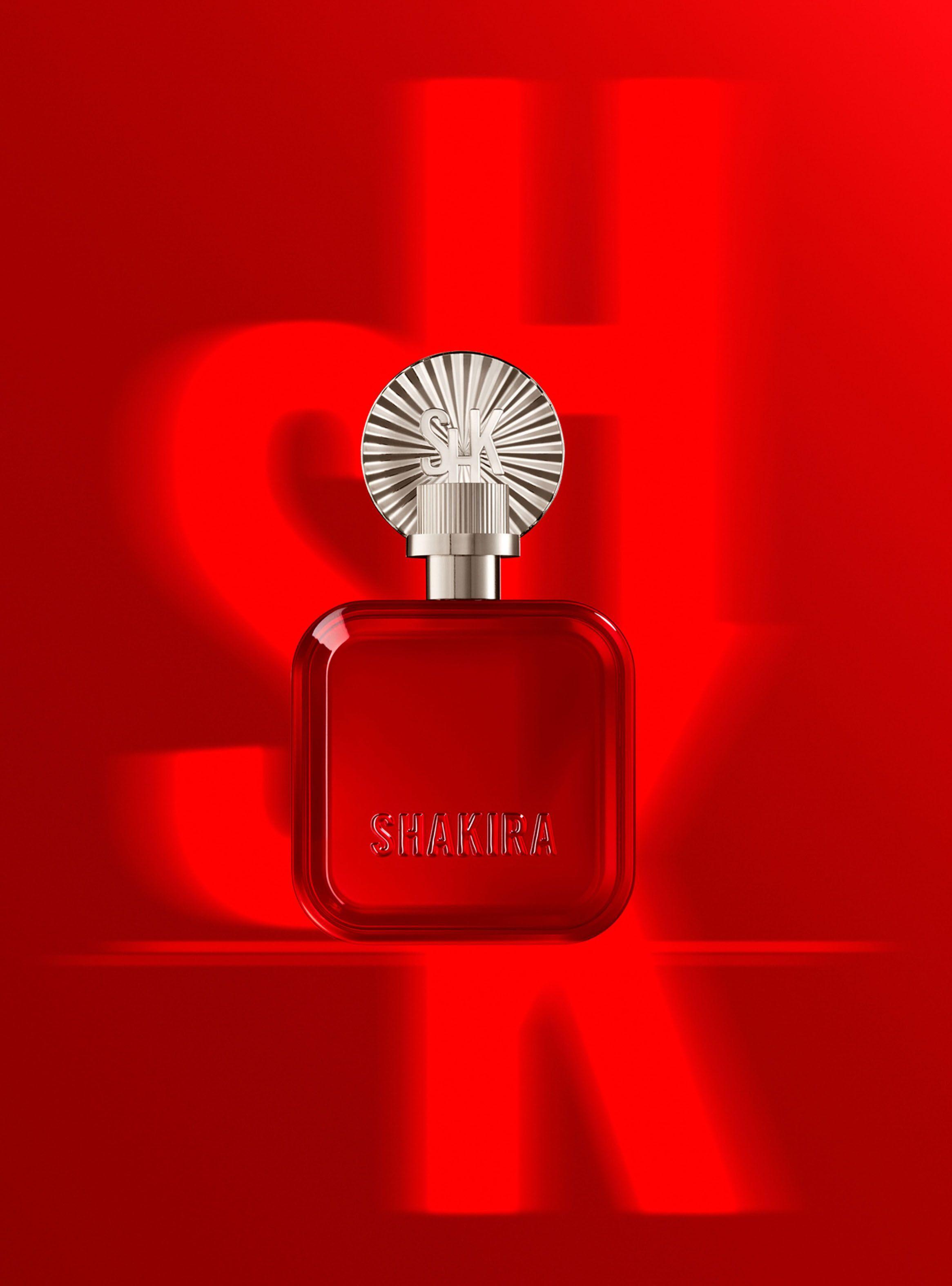 Set Perfume Regalo Rojo EDP Mujer 50 ml + Body Lotion 75 ml-3