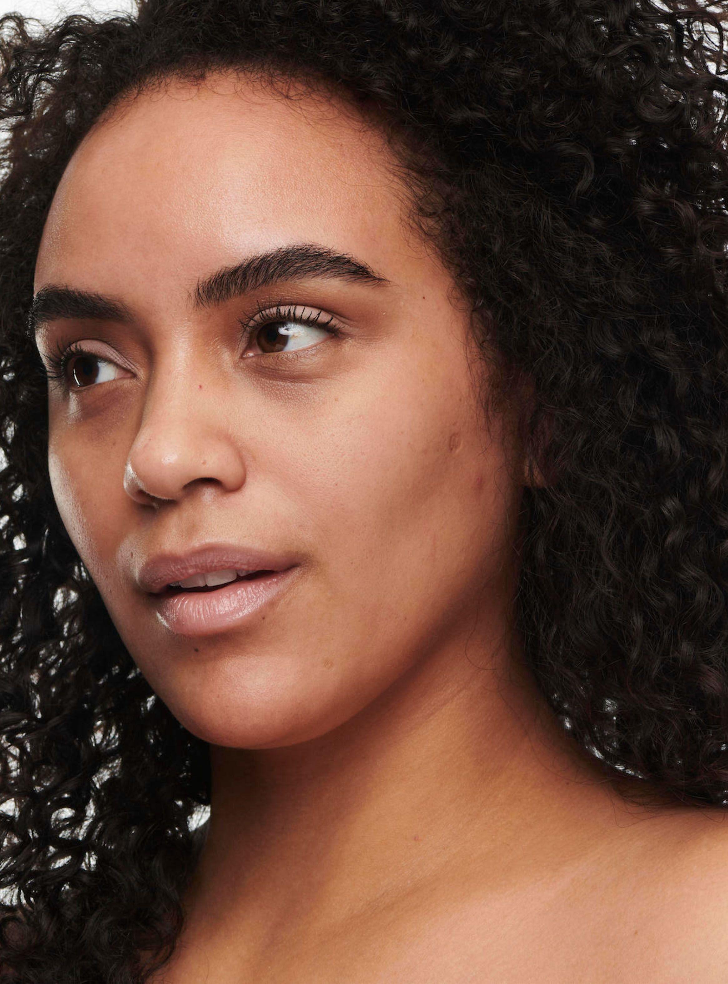 Base de Maquillaje M·A·C Studio Radiance Serum Powered Foundation NW25 30 ml-2