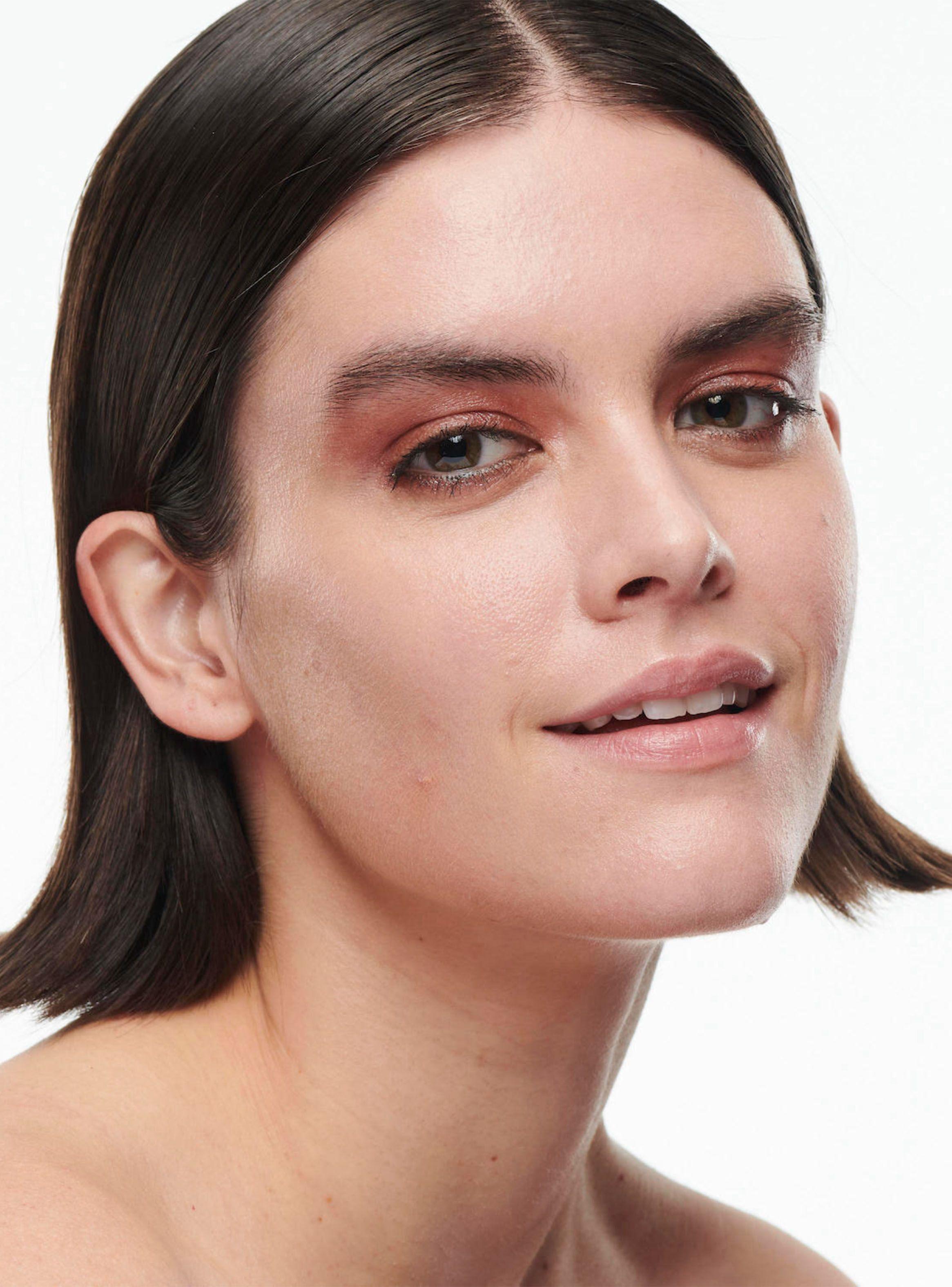 Base de Maquillaje M·A·C Studio Radiance Serum Powered Foundation N18 30 ml-3