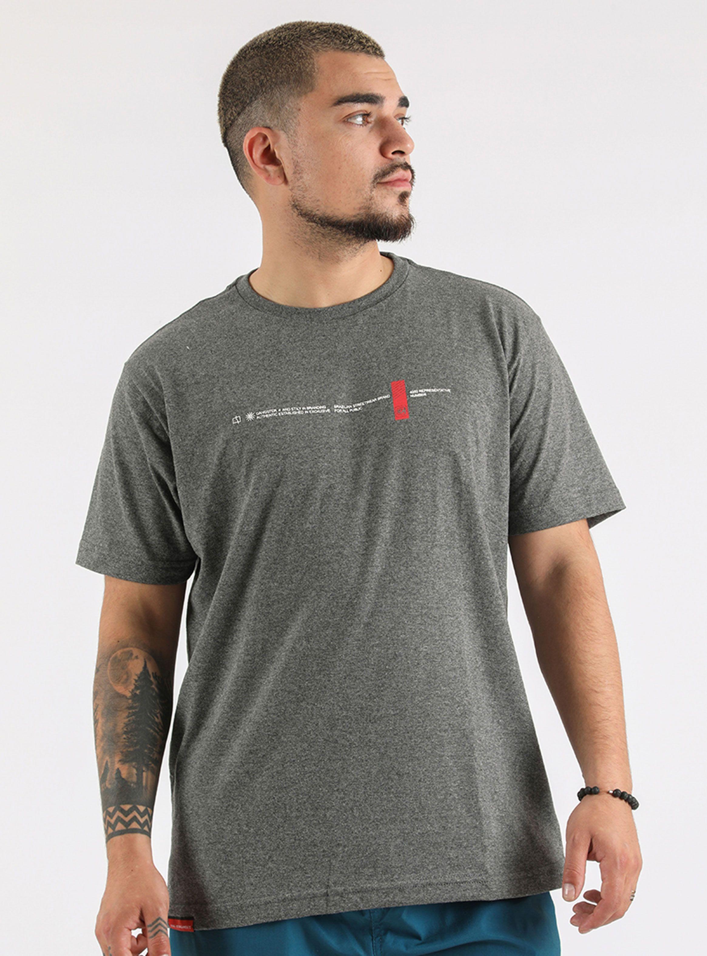 Polera Gangster Narrative Print Back-0