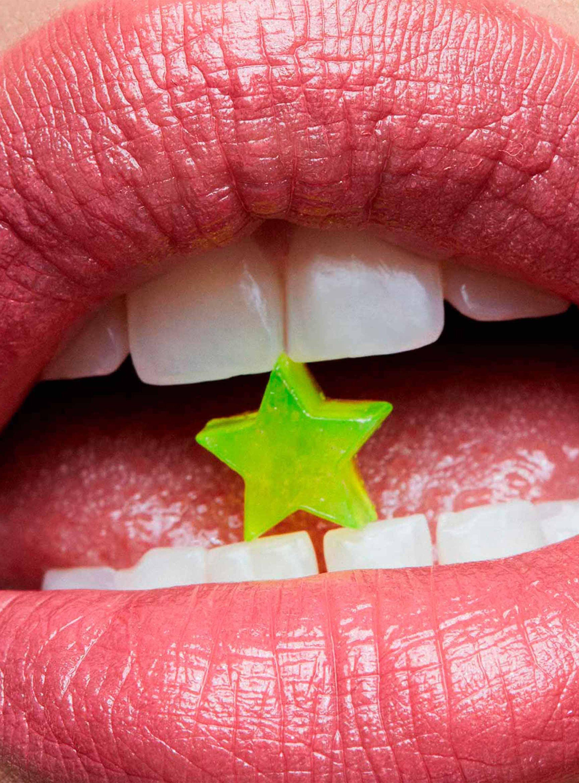 Labial Cremesheen Lipstick Fanfare-2