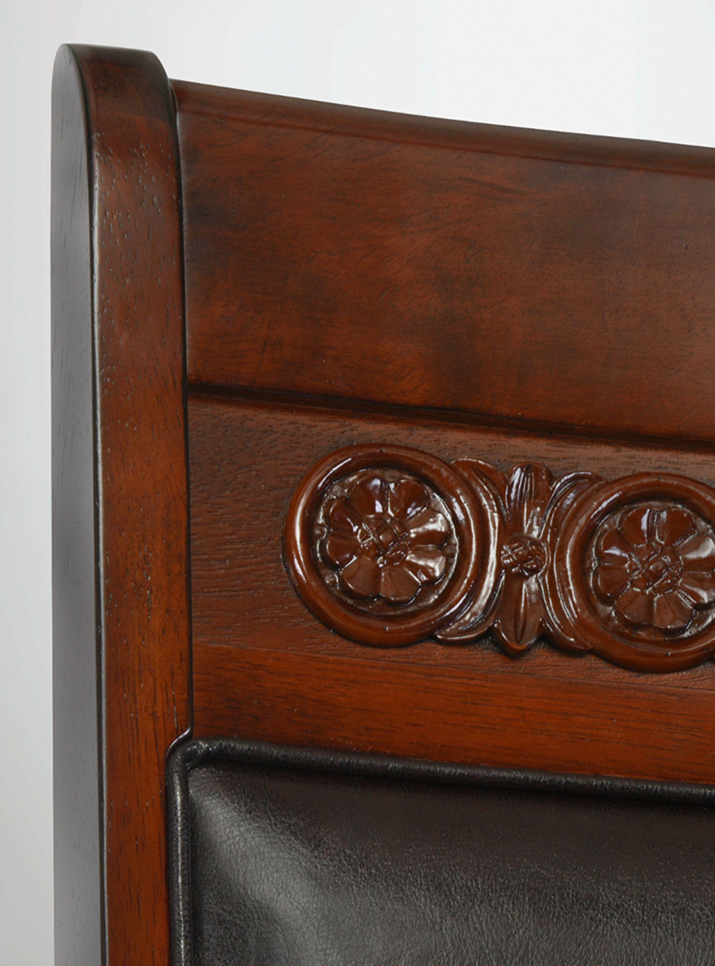 Juego de Comedor New Cordobes 180 cm + 4 Sillas + 2 Sitiales Cic-5
