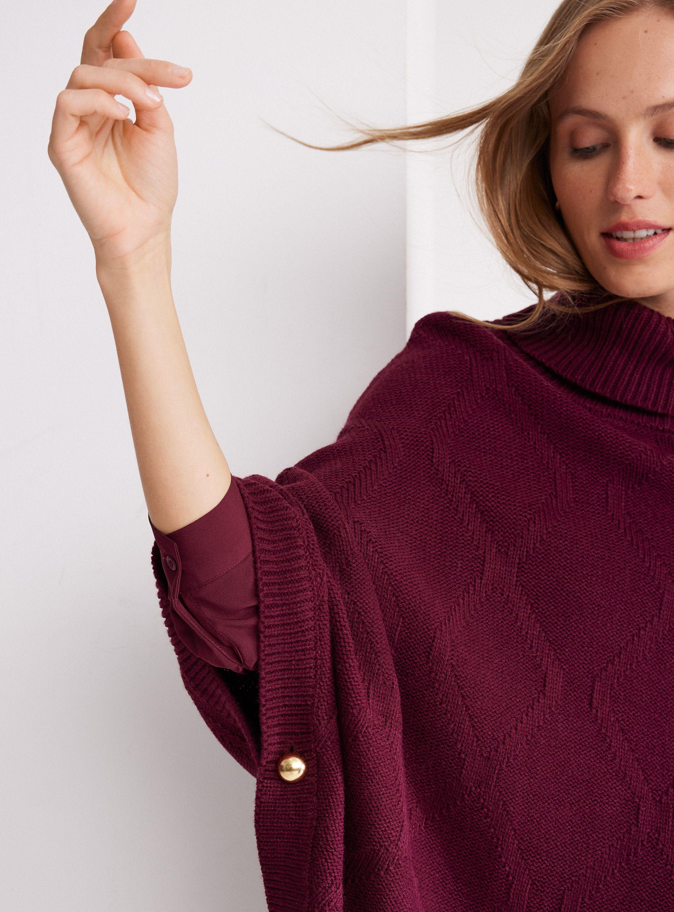 Sweater Poncho con Trenza y Hebilla Decorativa-3