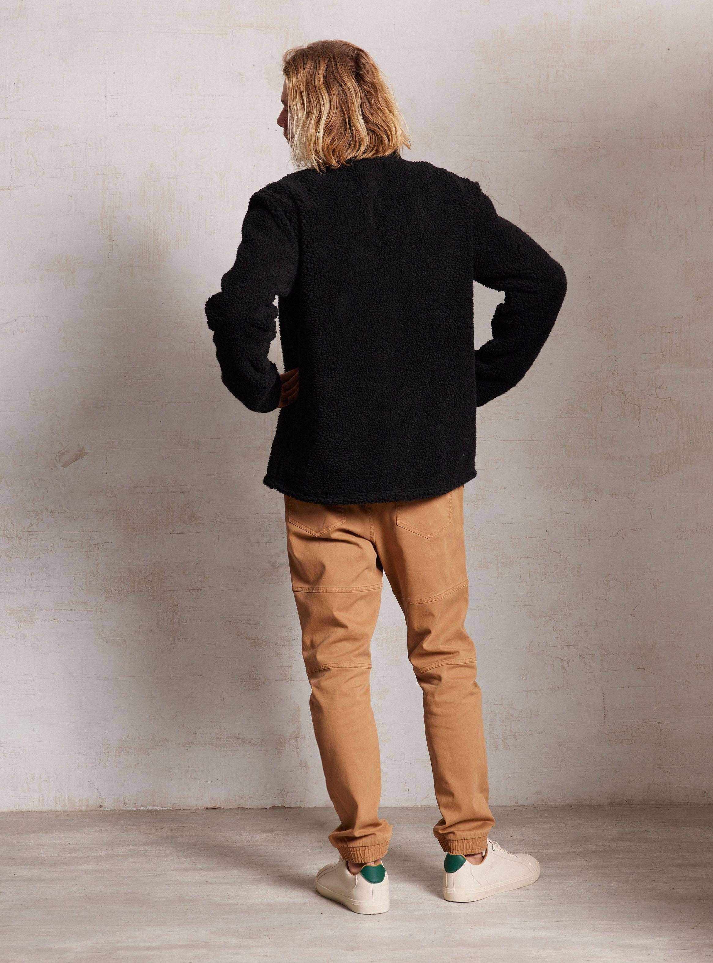 Polerón Sherpa Bolsillo Delantero Detalles-5