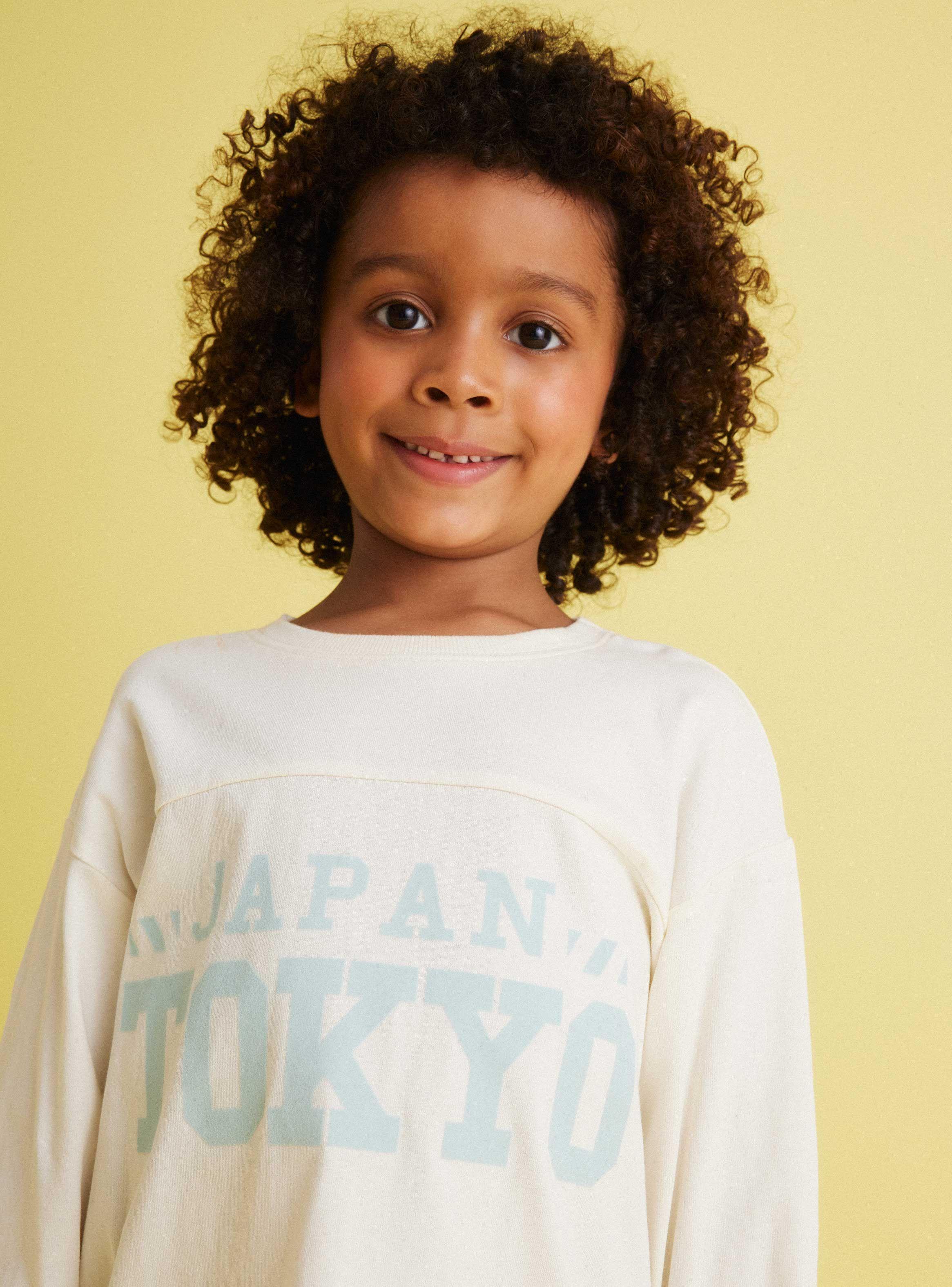 Polera Corte Frontal con Estampado-1