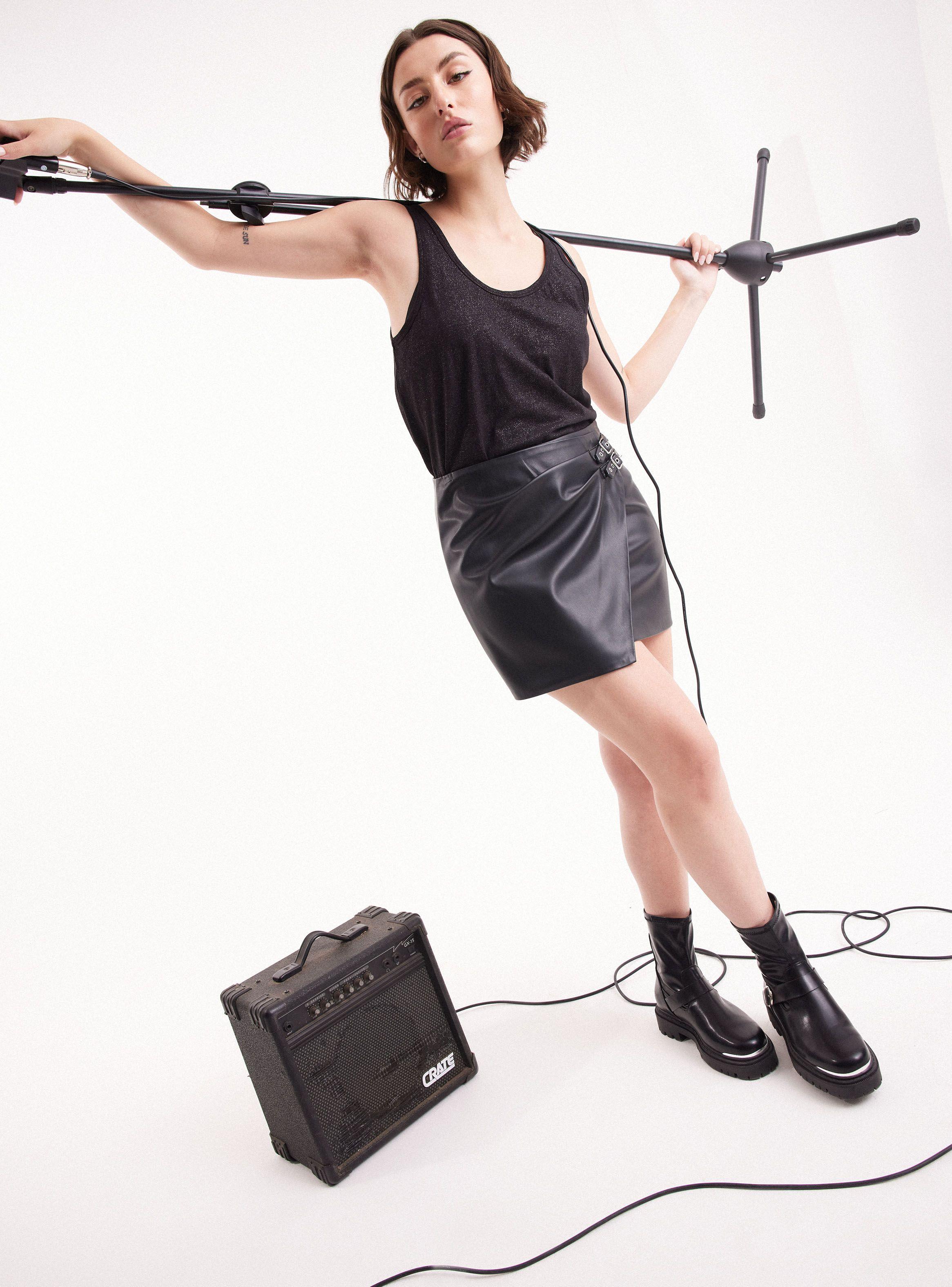 Falda Mini Con Hebillas-4