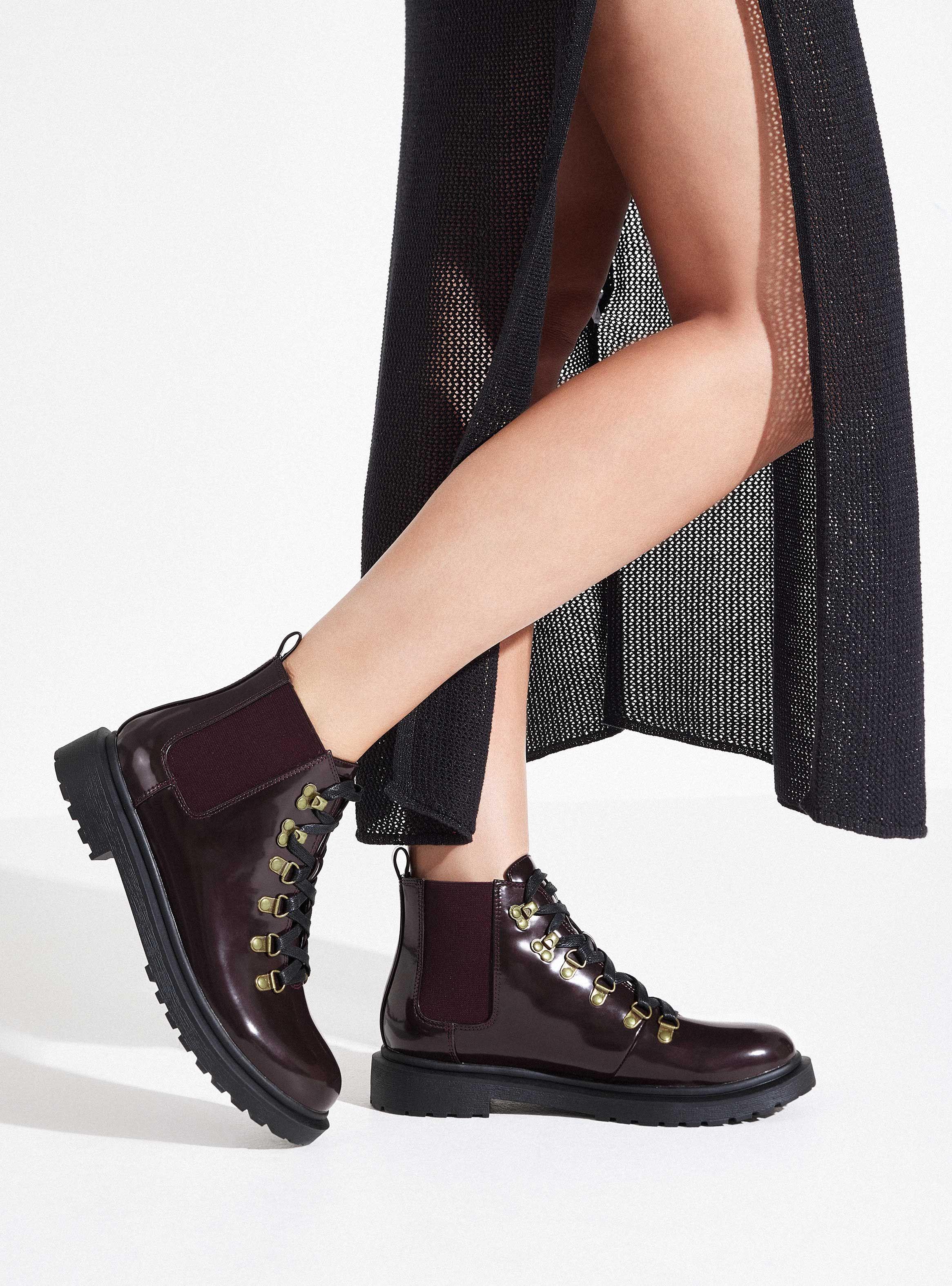 Botín Cordones y Elástico Al Tobillo Mujer-0