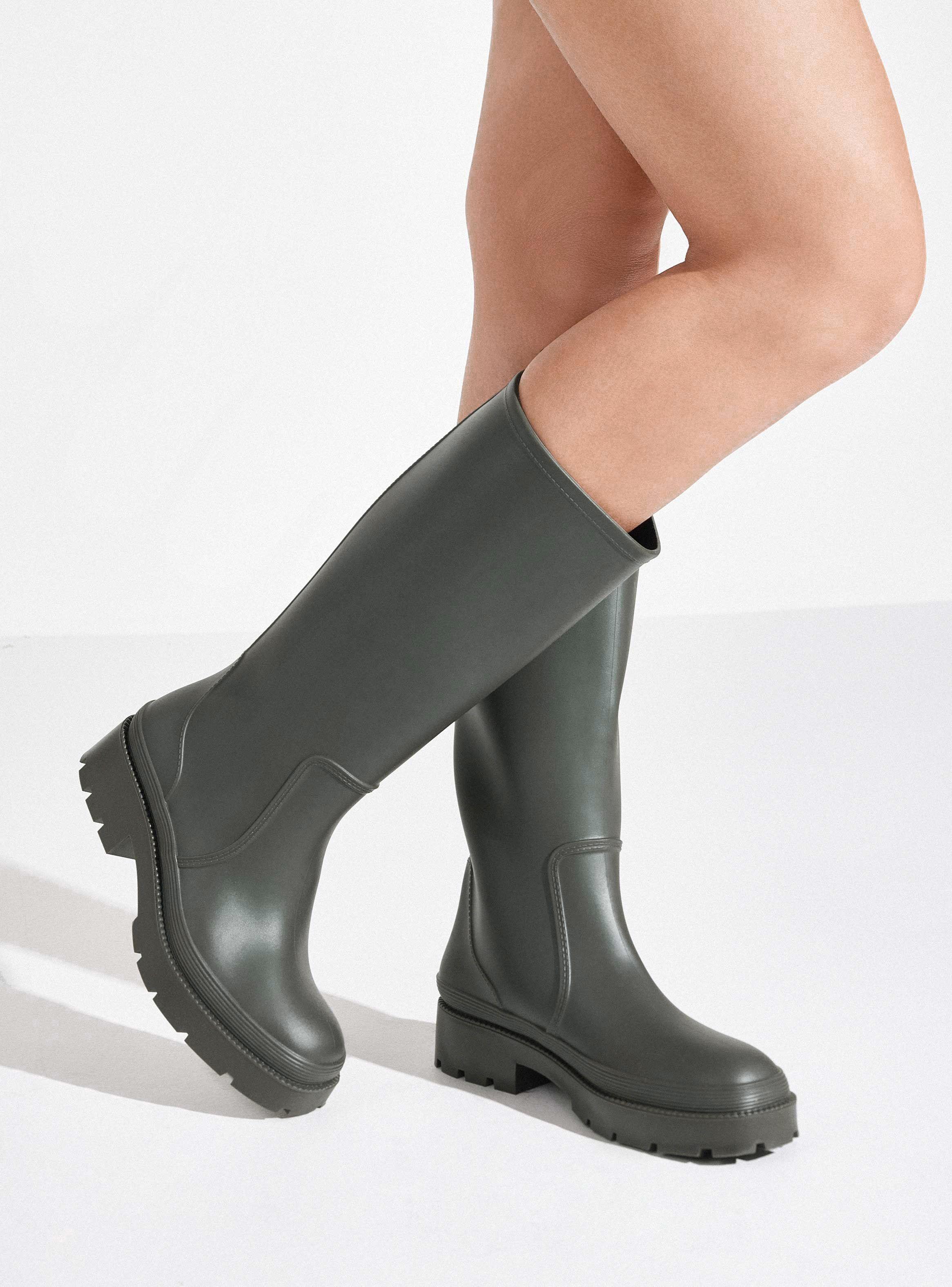 Bota de Agua Caña Alta Mujer-0